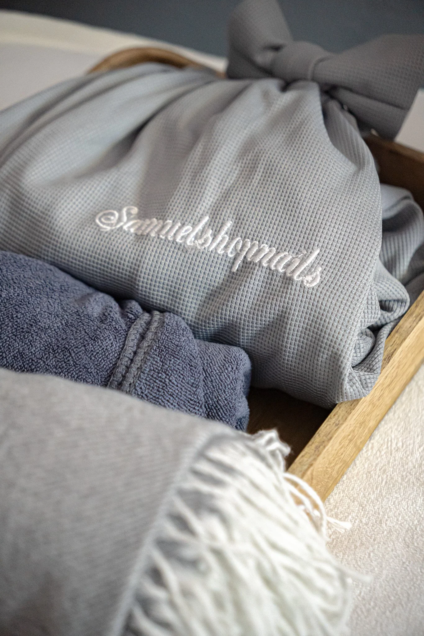 Samuel Nail Shop_S1-02.jpg