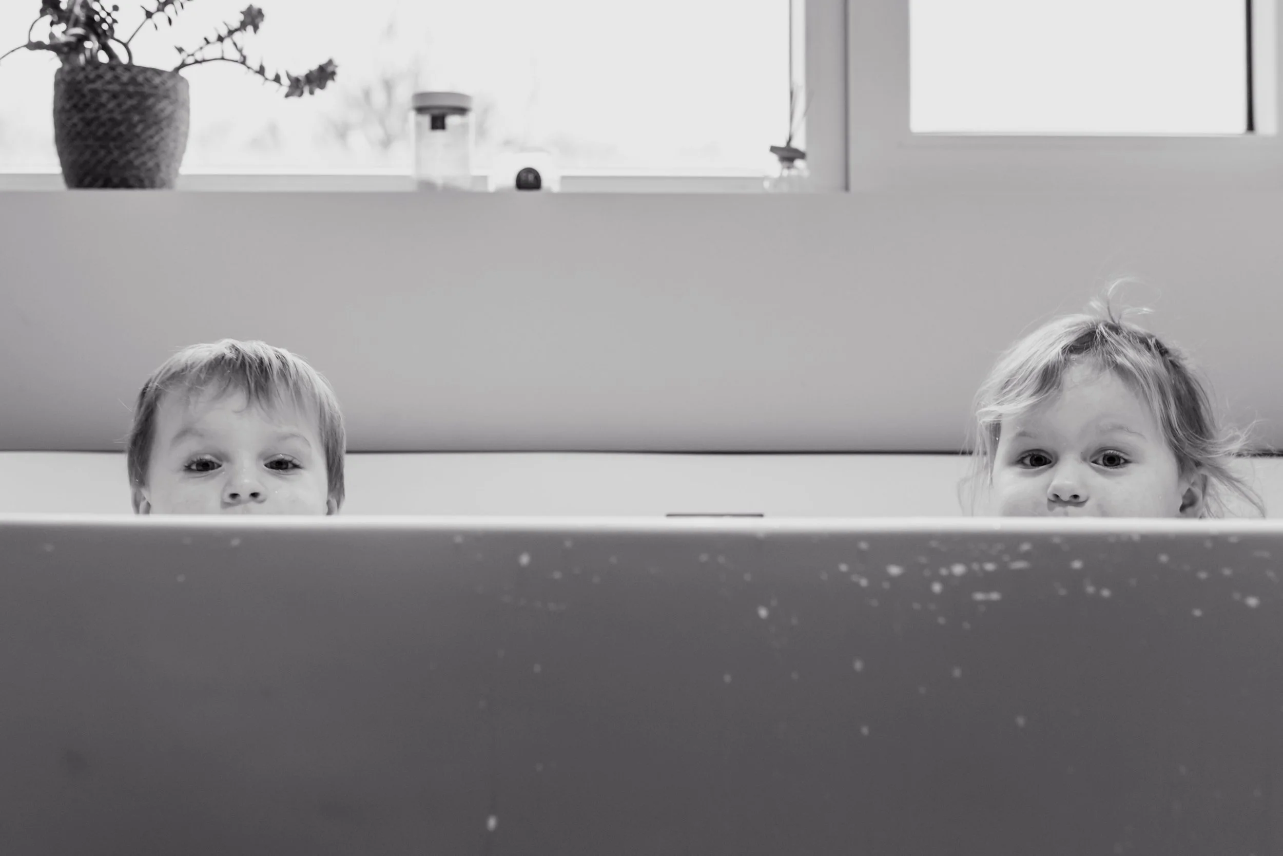 Gezinsfotografie peuters in bad