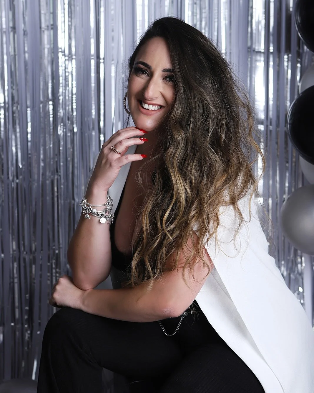 Still obsessed with this Chanel-inspired birthday session we did for my best Joana a little while ago &mdash; because timeless style never goes out of fashion! Classy, fabulous, and full of sparkle&hellip; just like her!

#chanel #birthdaysessions #b