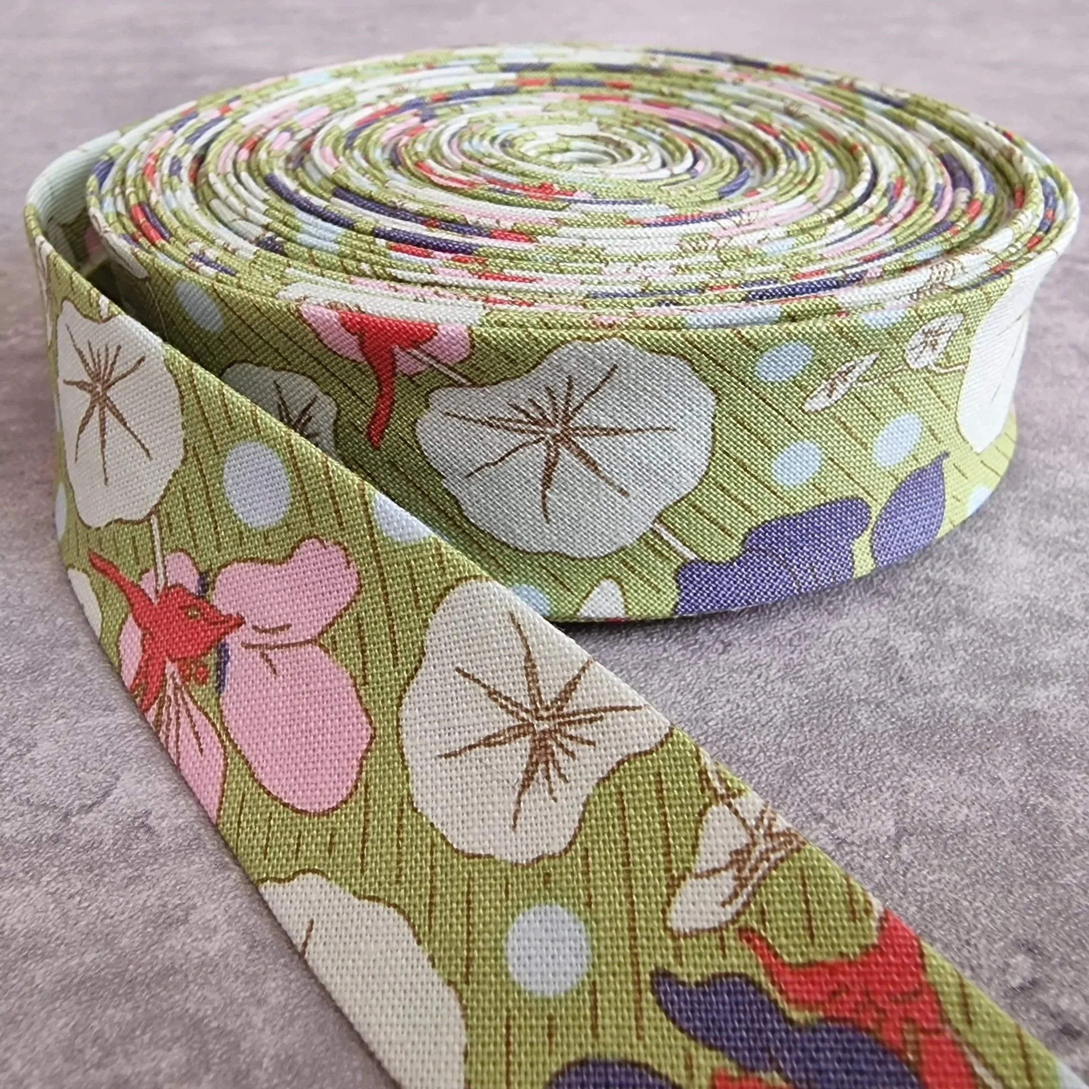 Tilda Gardenlife Green Cotton Bias Binding Tape with Blue and Pink Flowers, 25mm
