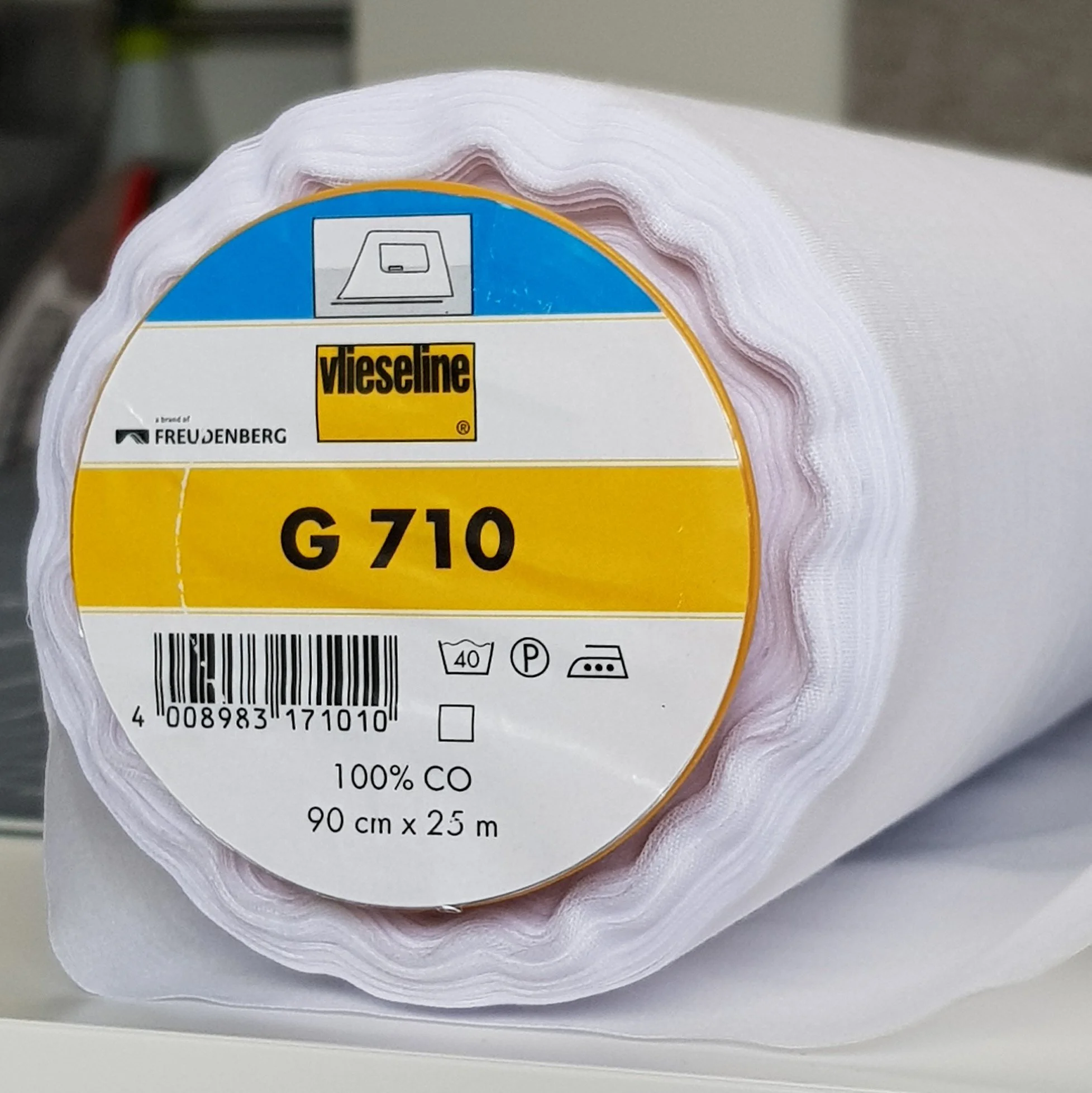 Vlieseline G710 Light Woven Pure Cotton Fusible Interfacing for Tailoring & Structured Sewing