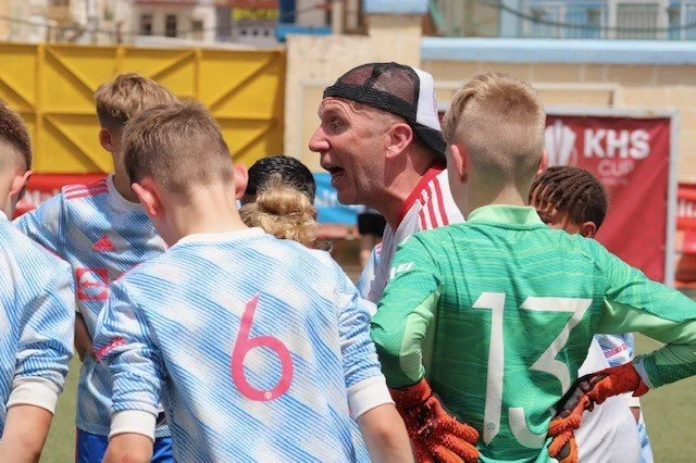 Deano coaching.jpg
