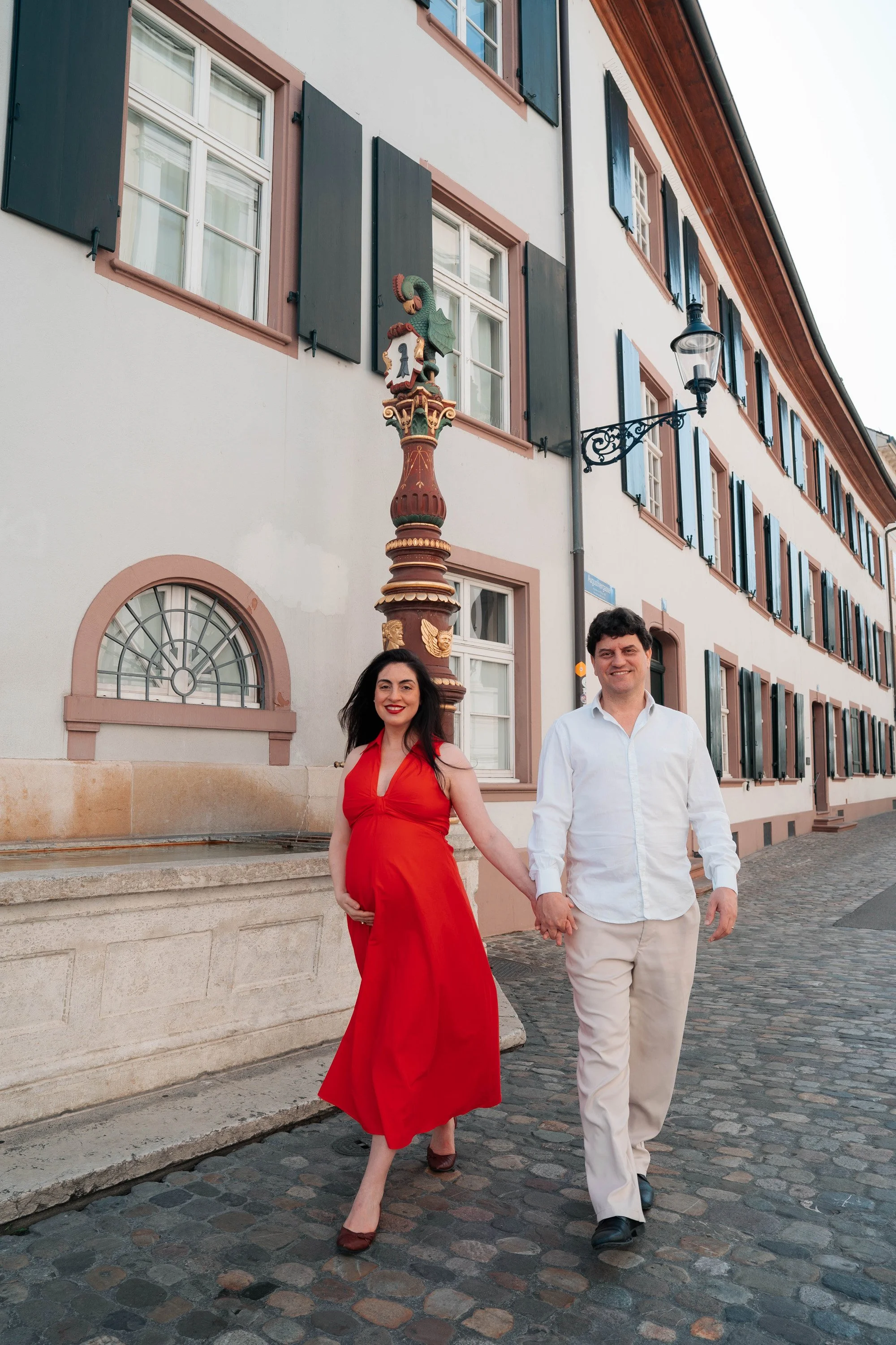 Walking through Basel Photoshoot