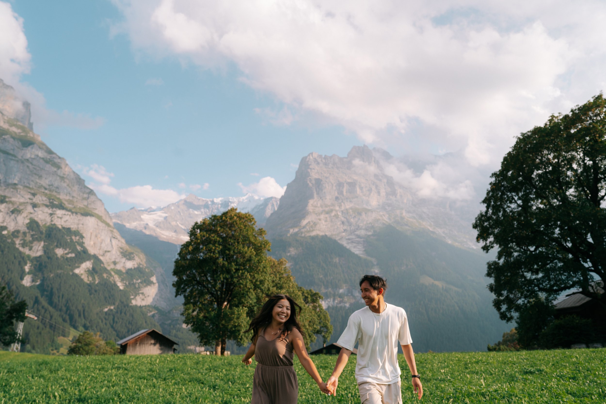 switzerland-vacation-couple-photoshoot-grindelwald-40.jpg