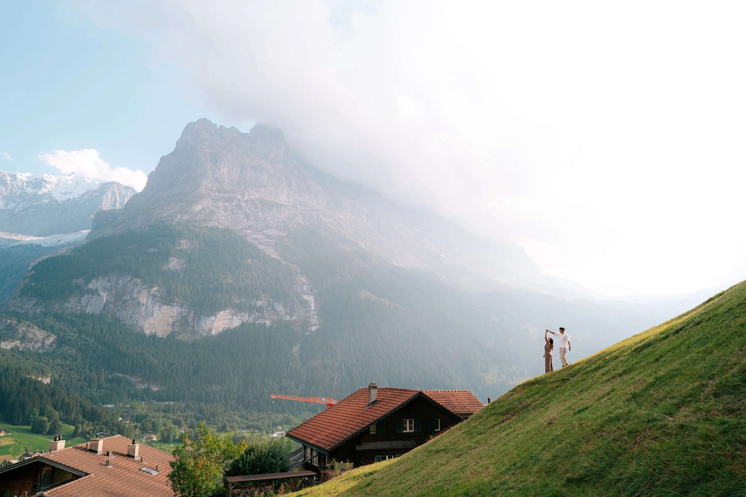 grindelwald-travel-engagement-photos-29.jpg