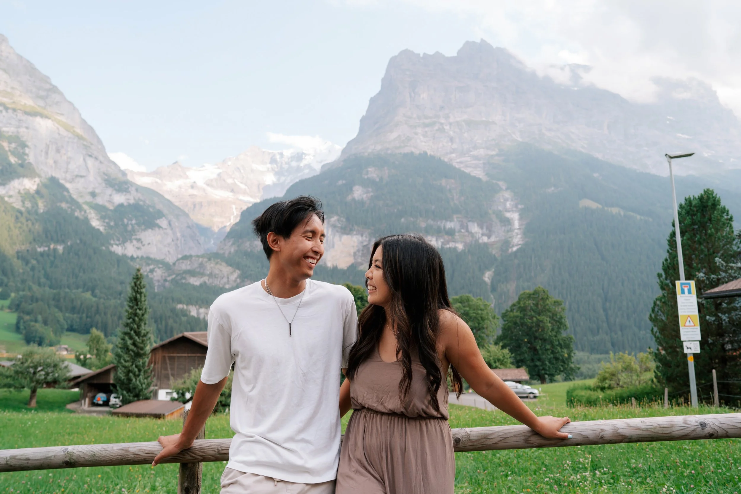 switzerland-couple-photographer-grindelwald-summer-21.jpg