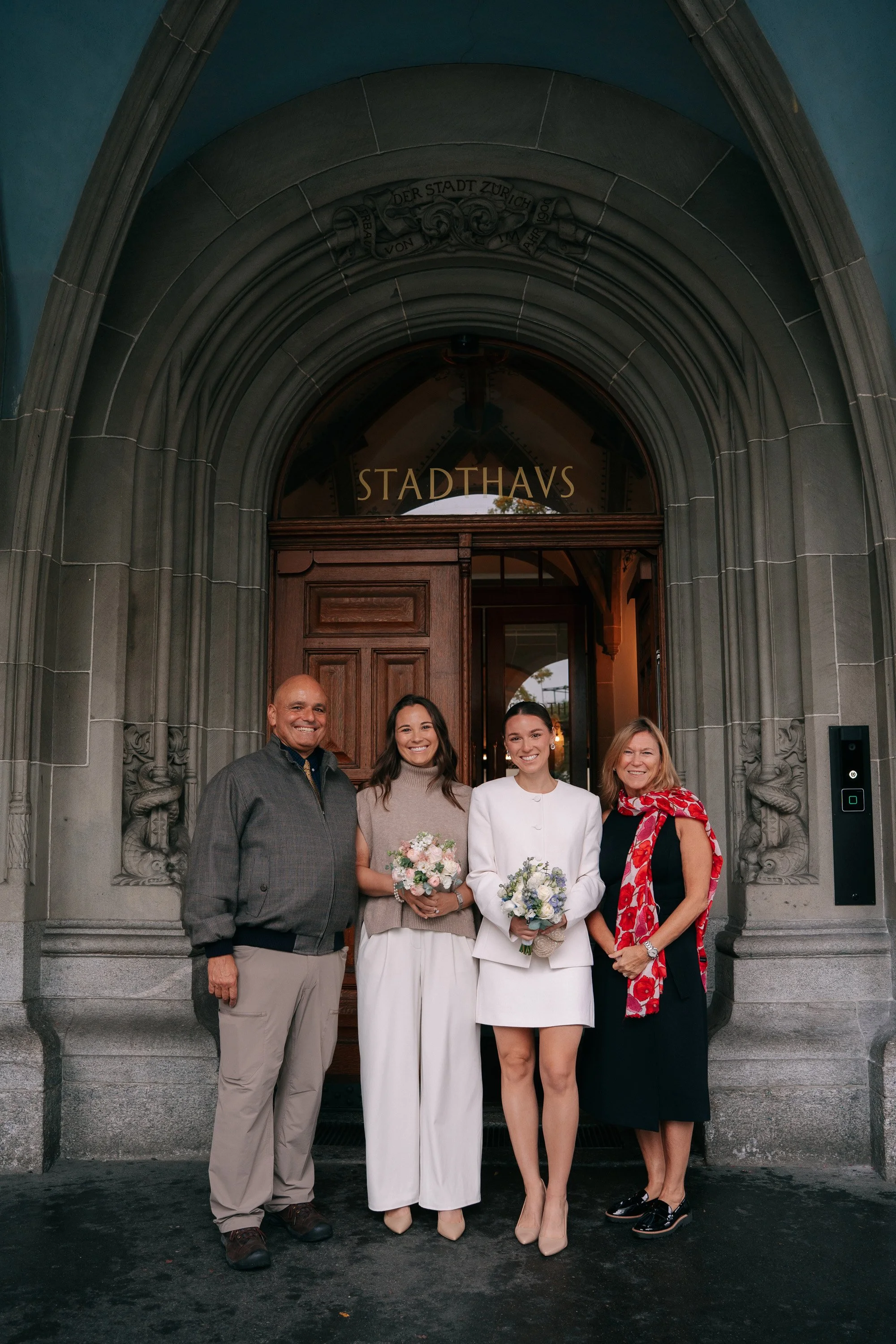 Outdoor Wedding Photos at Stadthaus Zurich