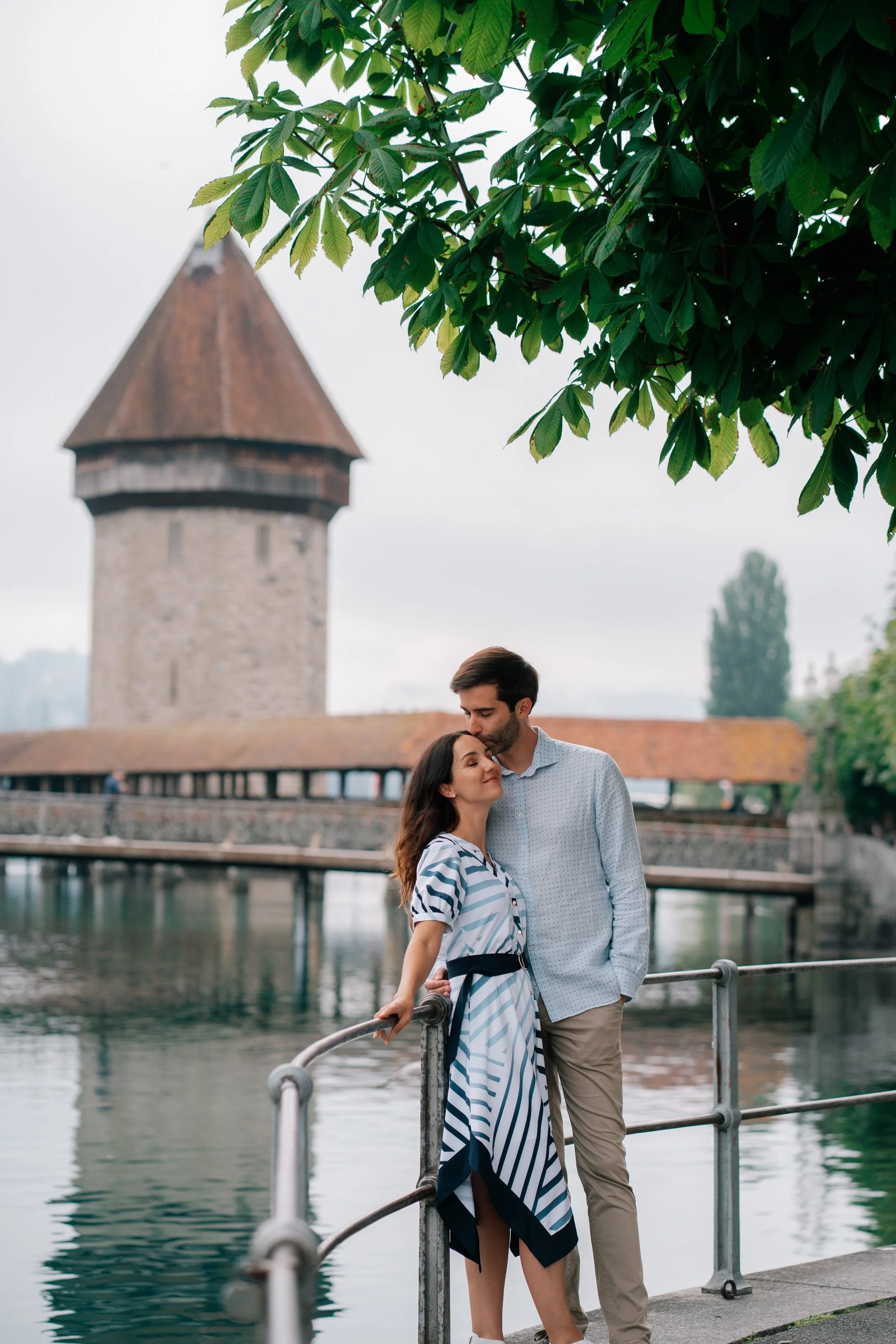 Couple by the Flowers | Romantic Lucerne Photography