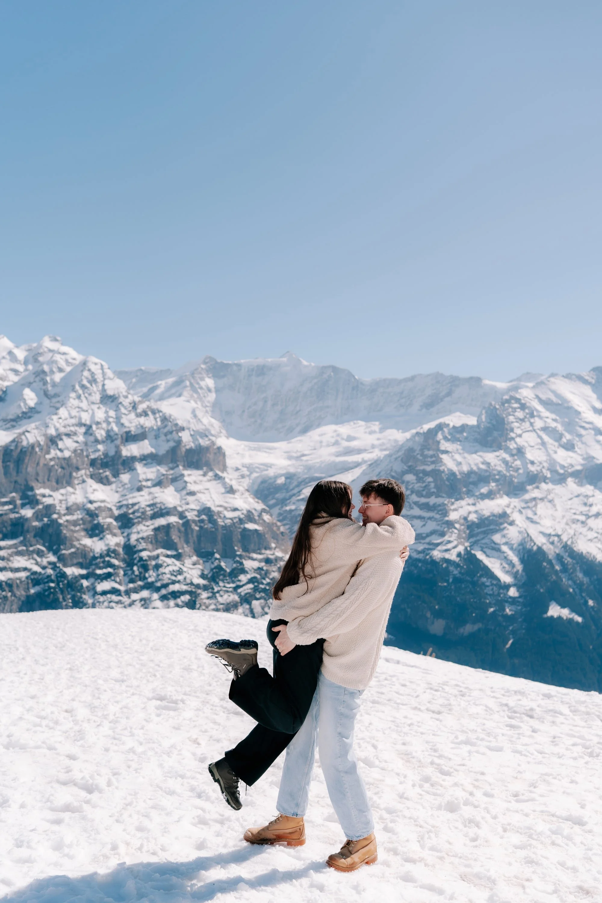 surprise-proposal-photo-session-switzerland-alex-bekah.jpg