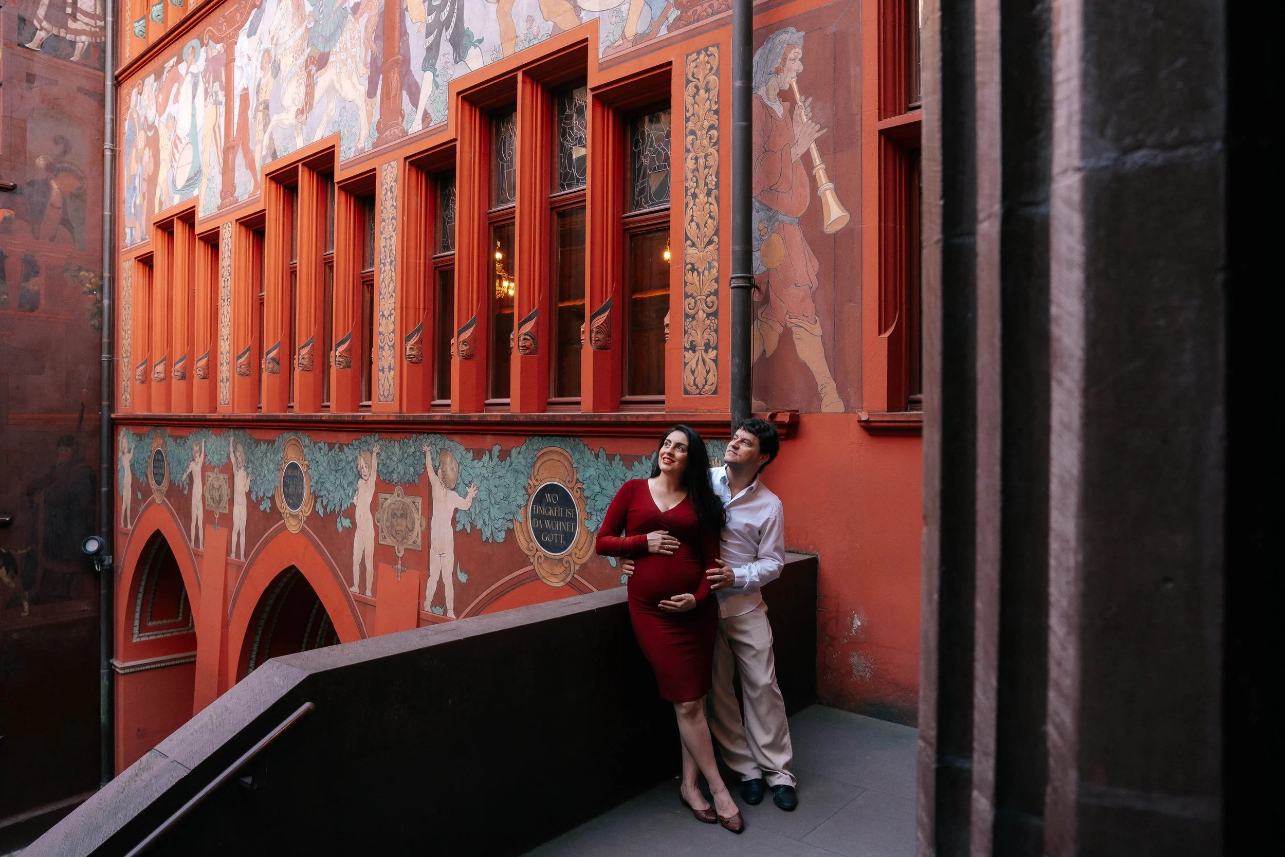 Maternity Photoshoot in the Historical Streets of Basel