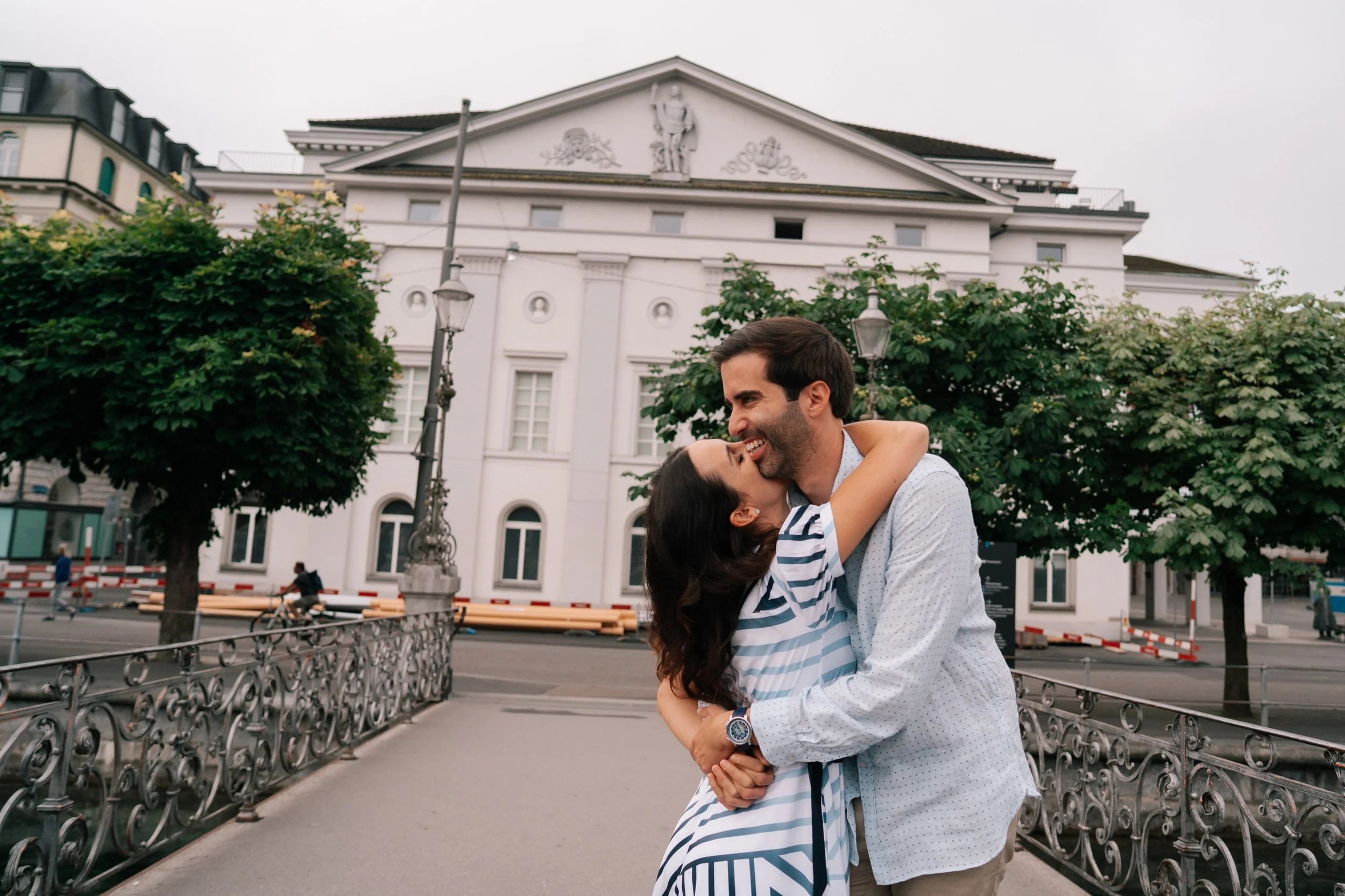 Hugging by the River | Romantic Lucerne Couple Photoshoot
