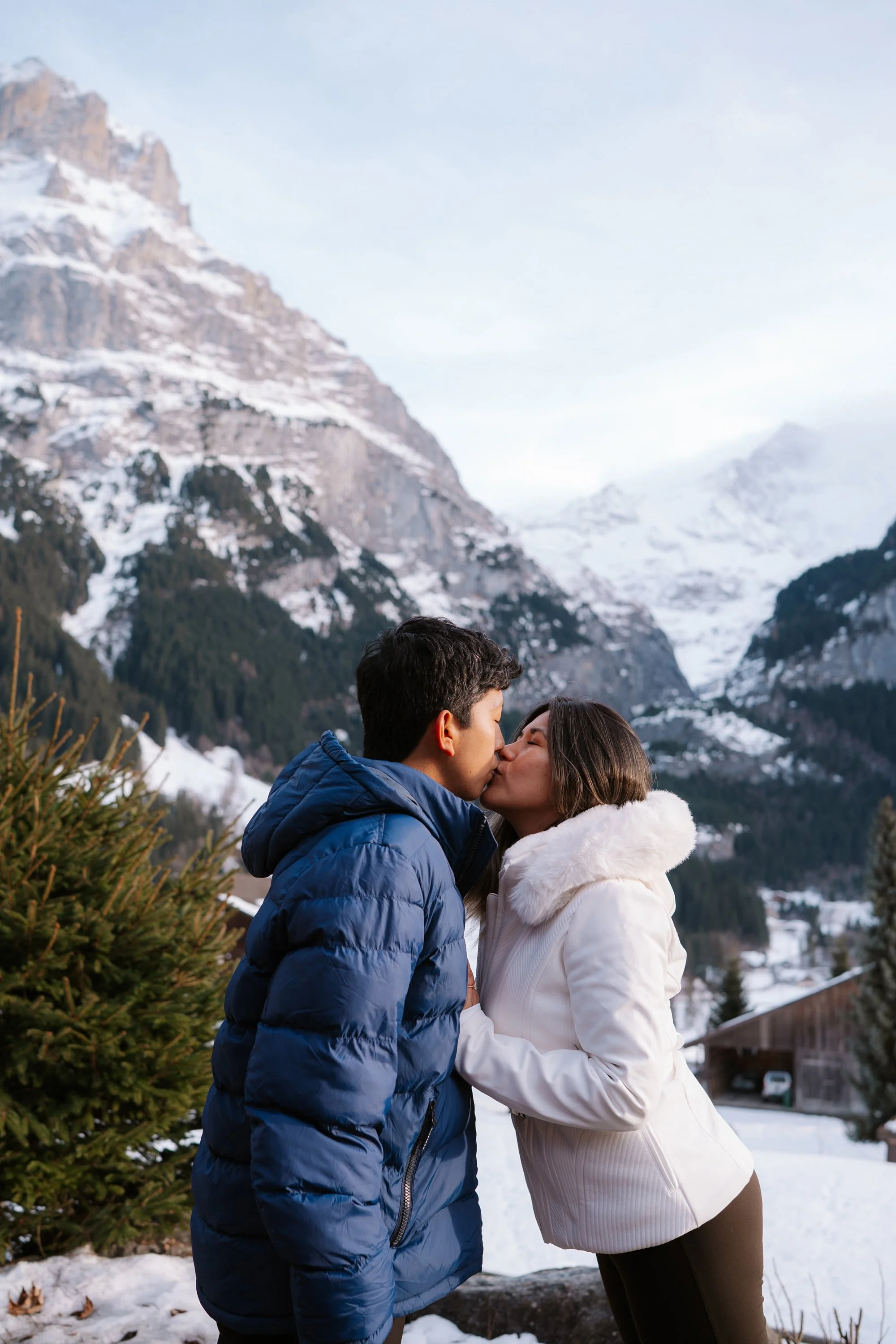 switzerland-winter-surprise-proposal-photography-039.jpg