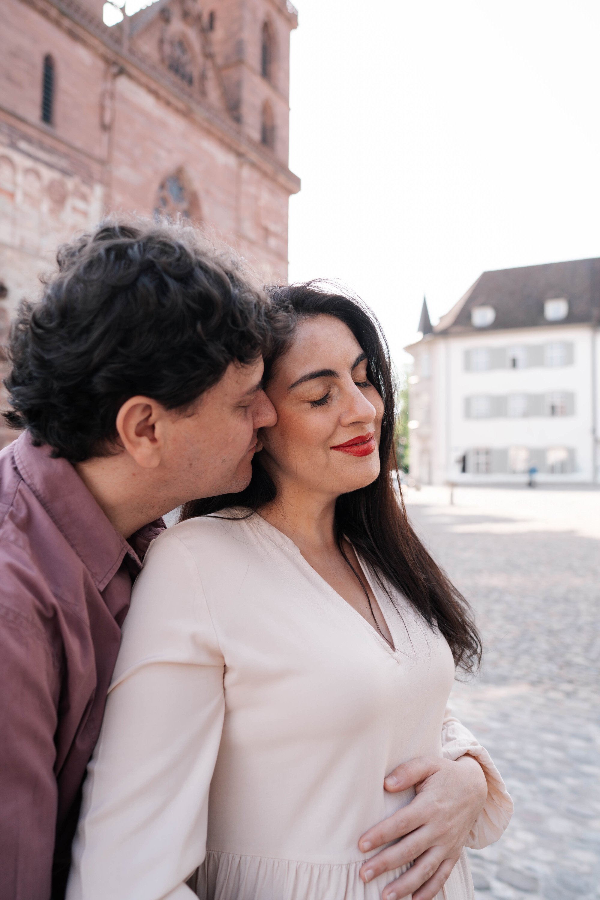 Kissing Couple Photoshoot Basel, Switzerland