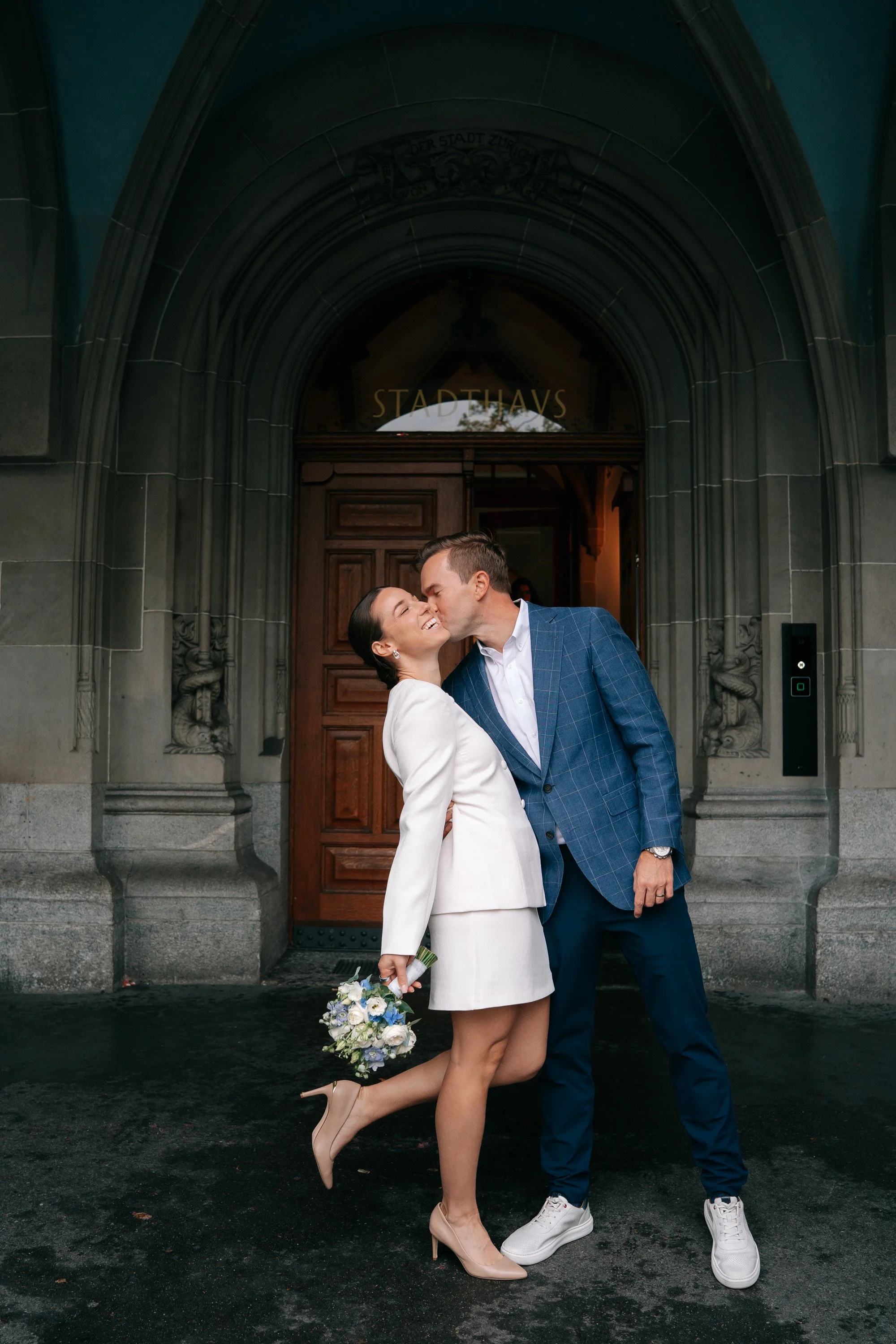 Wedding Kiss outside Stadthaus, Zurich