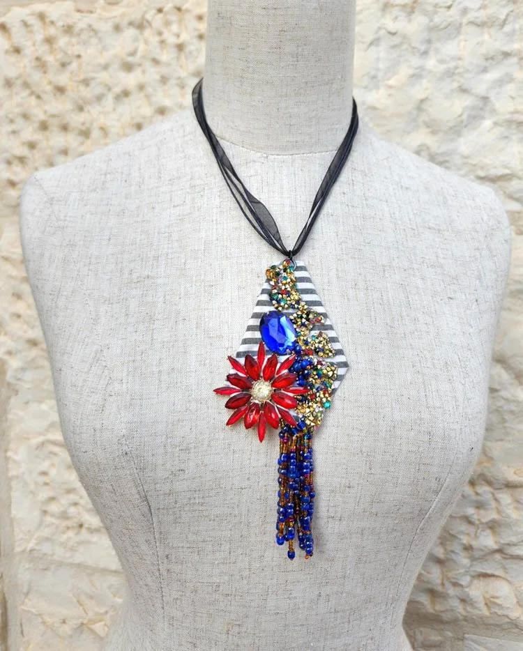 Mixed-M-Pendant-25-2-2.jpg