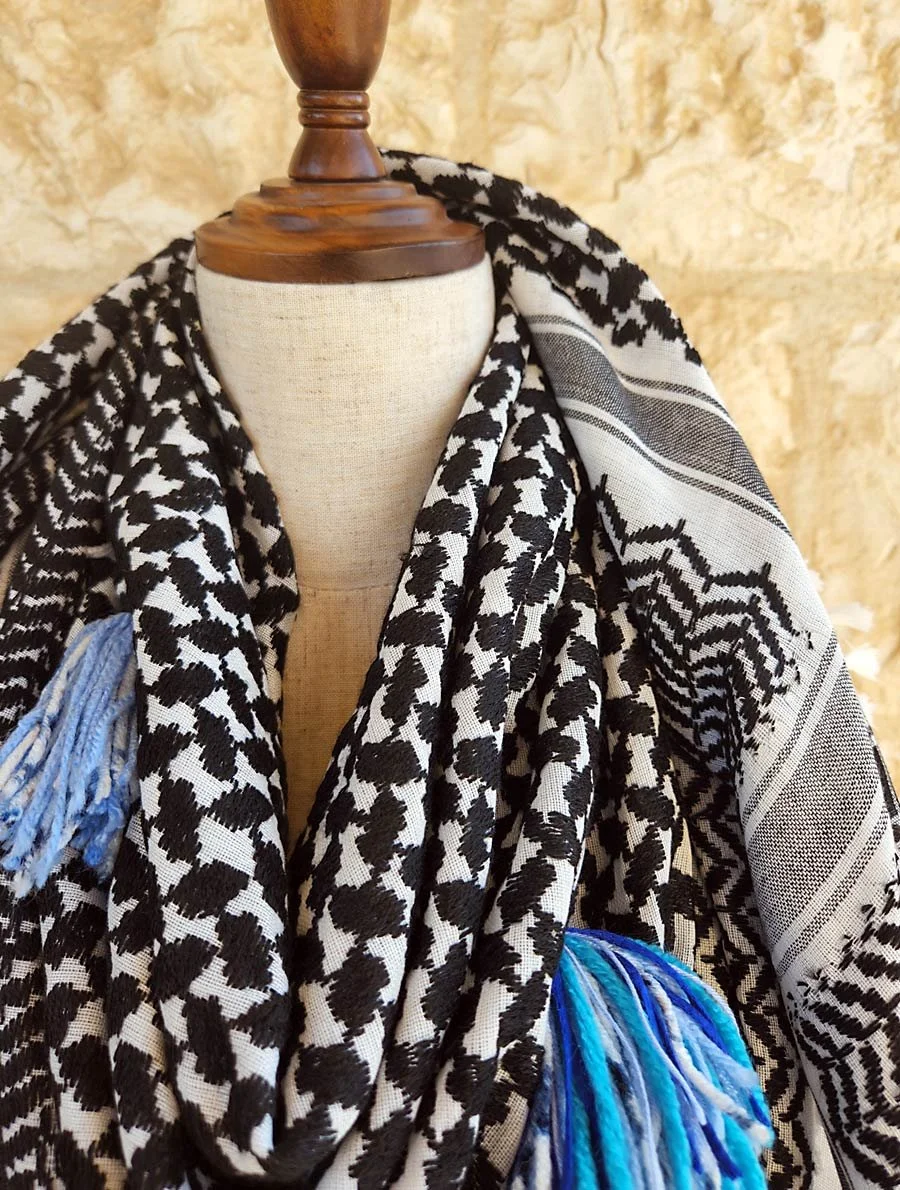 keffiyeh-p-flowers-25-3-4.jpg