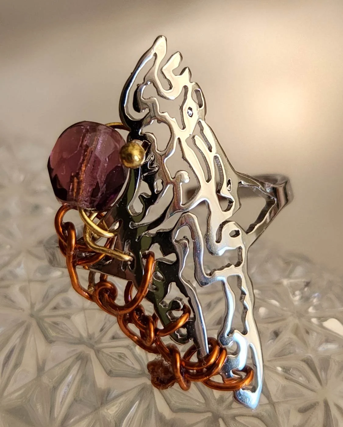 Palestine Map Wire-work Ring with glass bead, handmade in Jordan