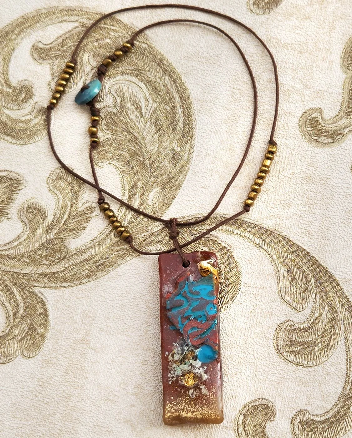 resin-p-necklace-25-1-2.jpg