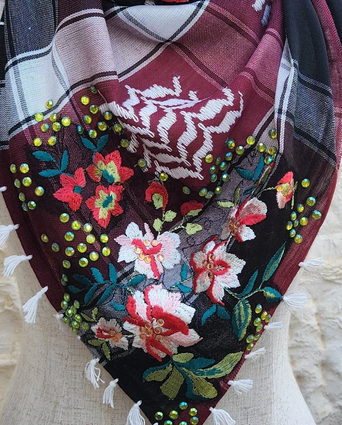 keffiyeh-flowers-25-3-2.jpg