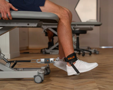 VALD Dynamo Isometric Quadricep Strength Testing