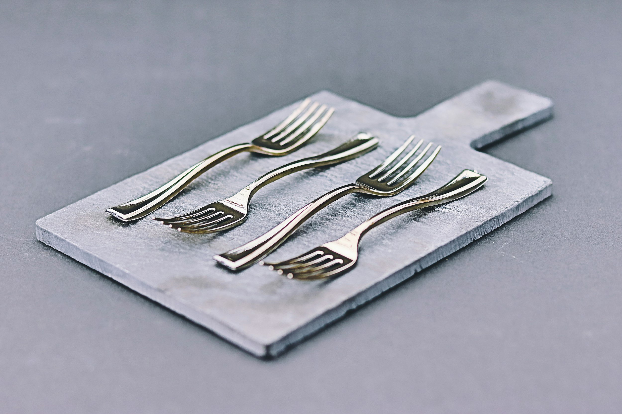 What Makes Azrak a Go-To Spot for Mediterranean Food in New Jersey