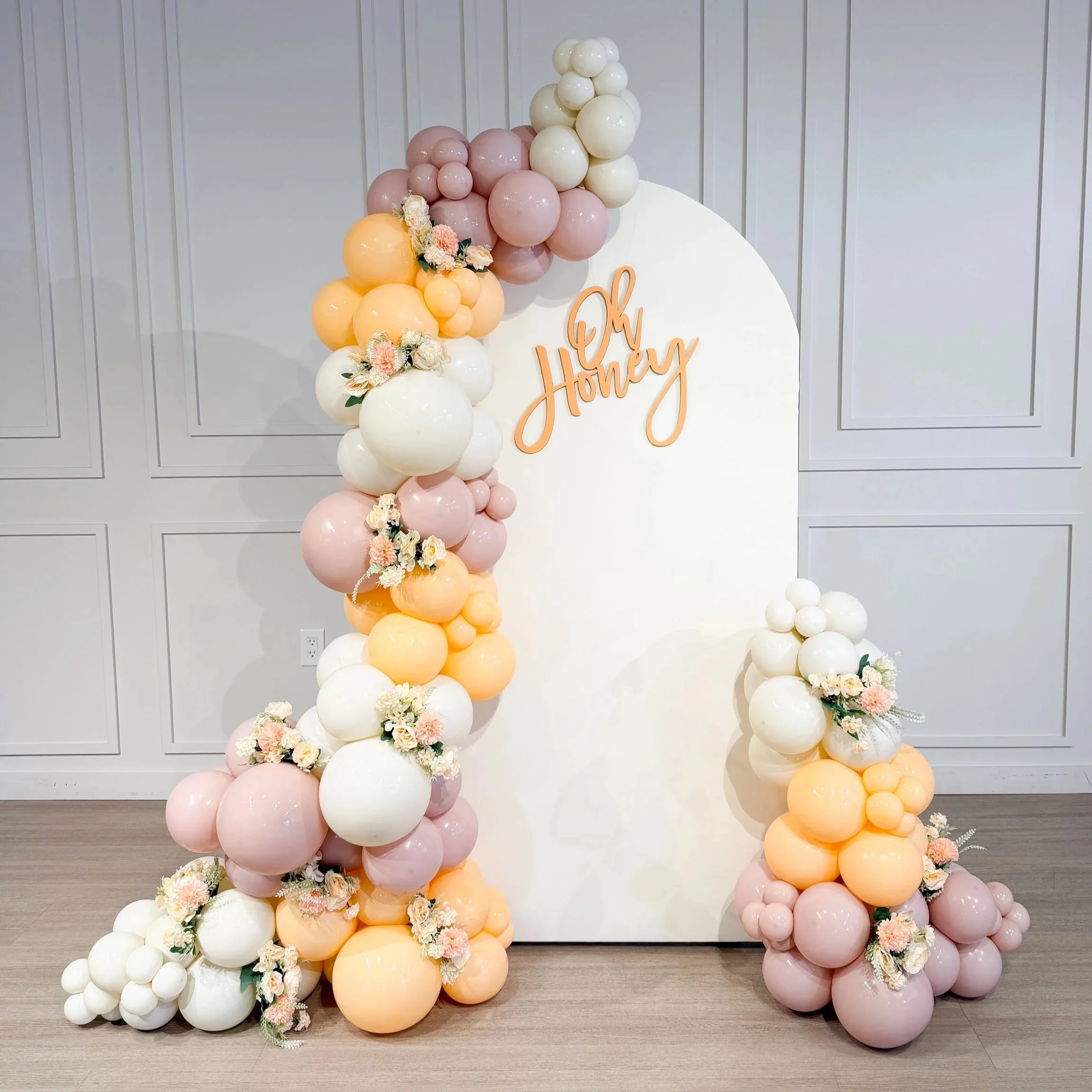 baby shower balloon decoration Westlake, Cleveland, Ohio