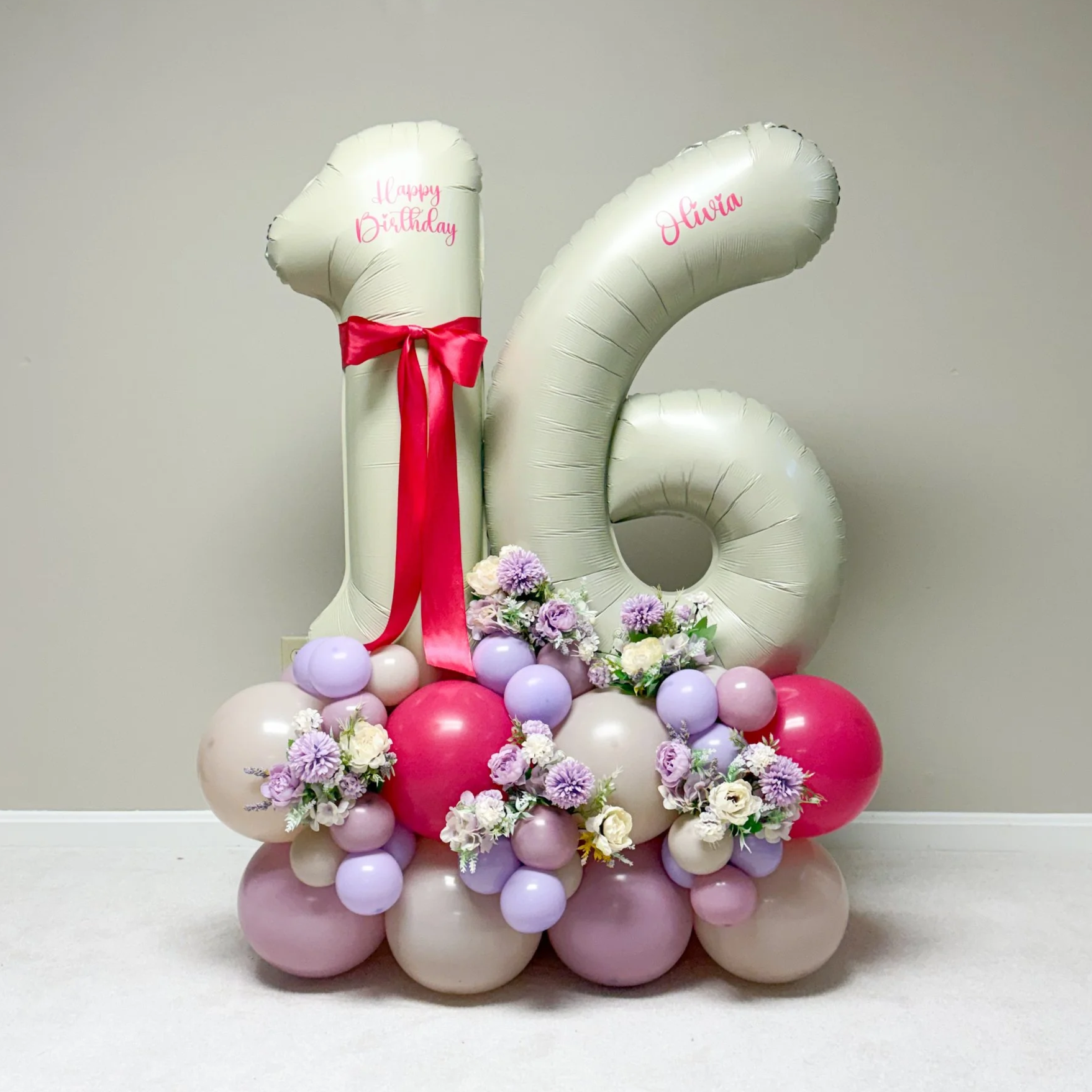 Balloon stack with custom name for birthday party in Cleveland, Akron, Hudson, Northeast Ohio