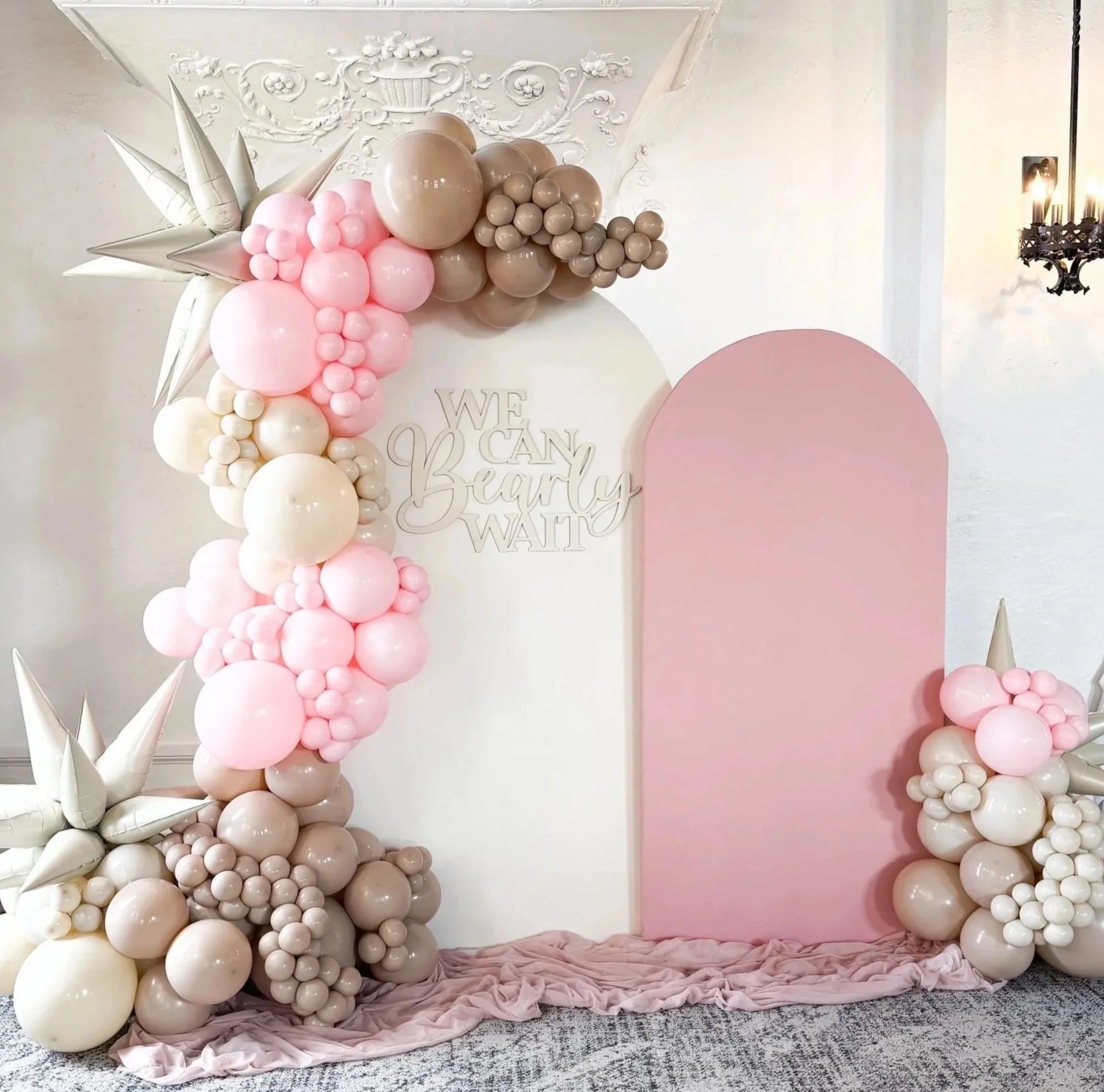 Elegant balloon decoration for baby shower event in Cleveland, Ohio