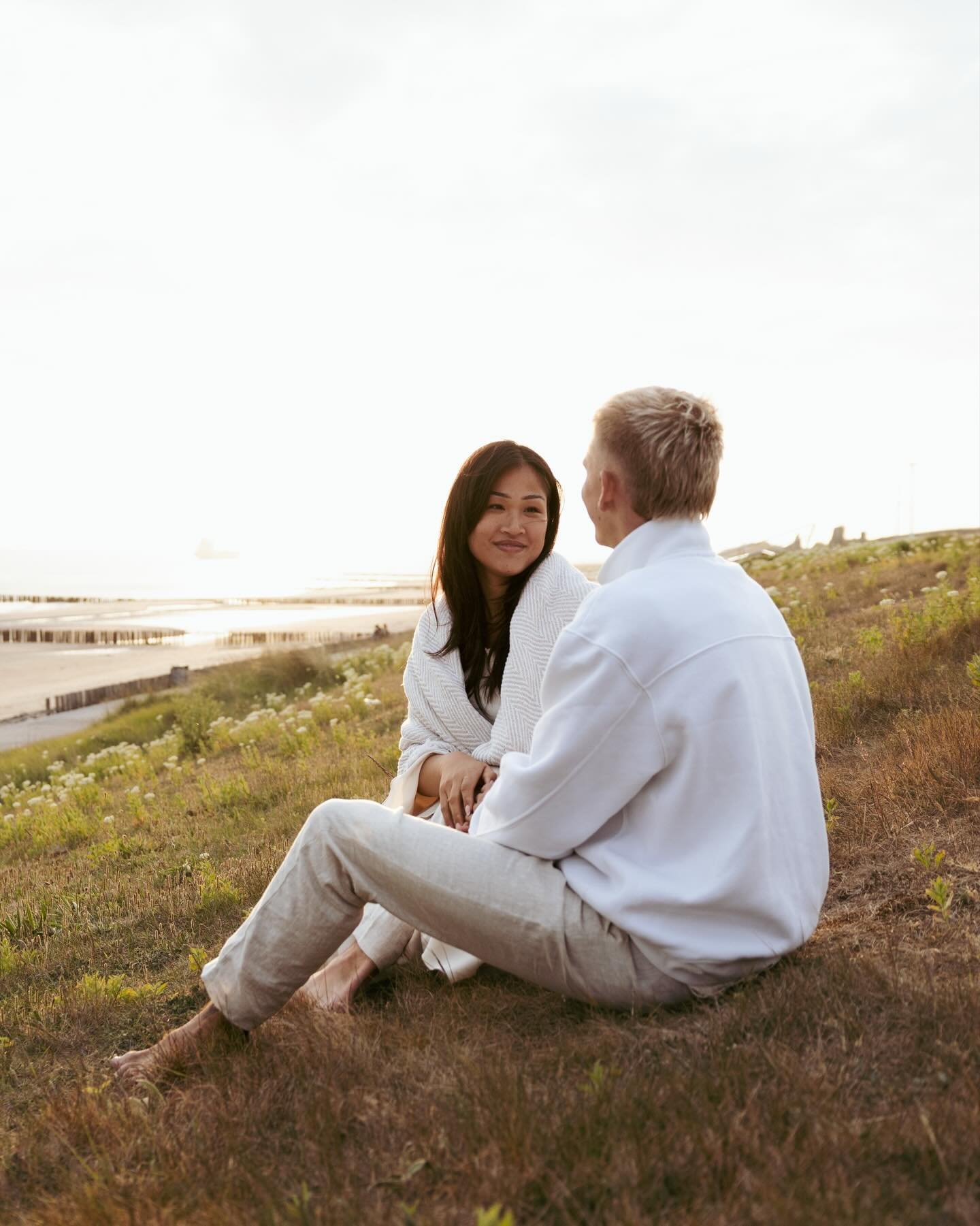 Two people completely in love. Not staged, not sugarcoated, just real. 
Shot on a windy beach during one of my first sessions after a year of chasing other dreams (traveling, buying and renovating a house). 
But from that moment, I knew: this is the 