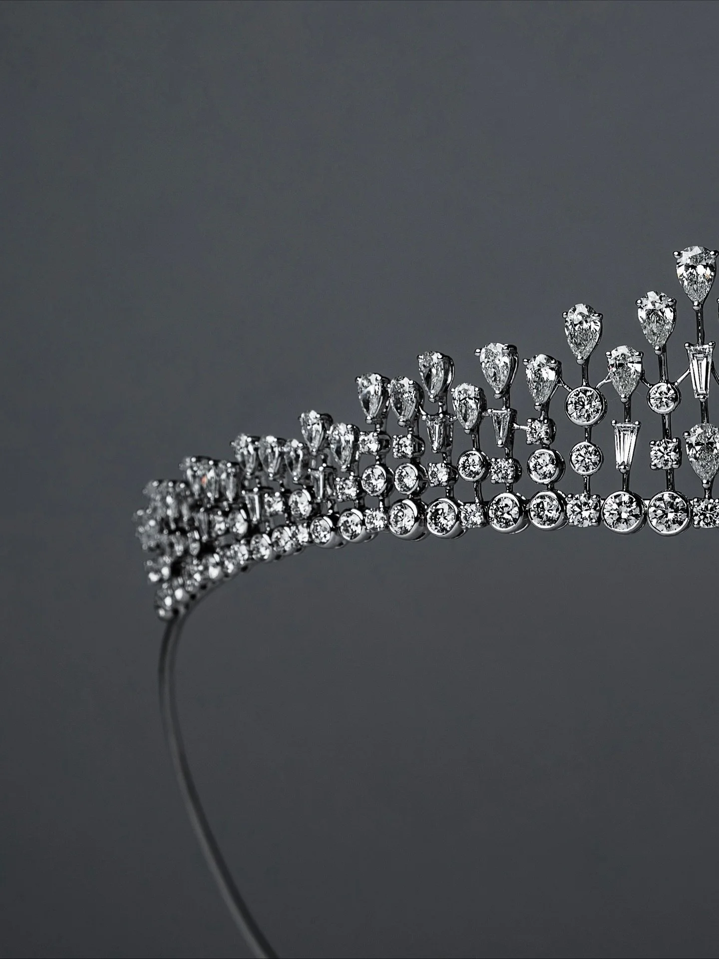 Another look of Mulanya, The Bridal Collection by Charles Goode. 
The Matahari Necklace, Seri Tiara, and Cempaka Bracelet are three highlights from an extensive collection inspired by devotion, new beginnings and the decadence of your special day.