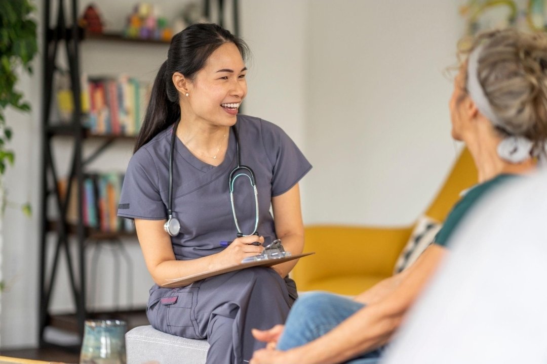 Nurse providing in-home skilled care