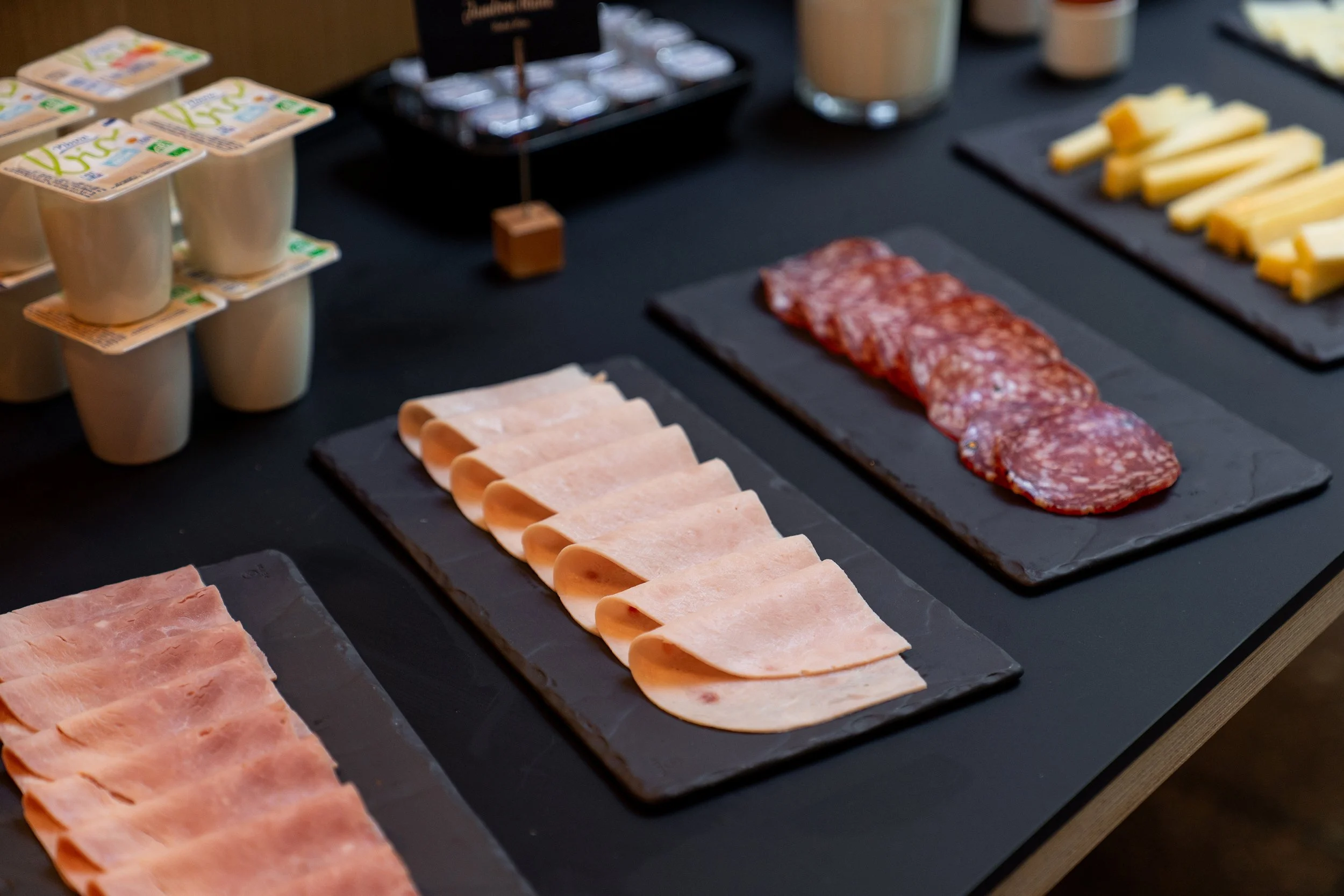 Détail du buffet petit-déjeuner d'un hôtel