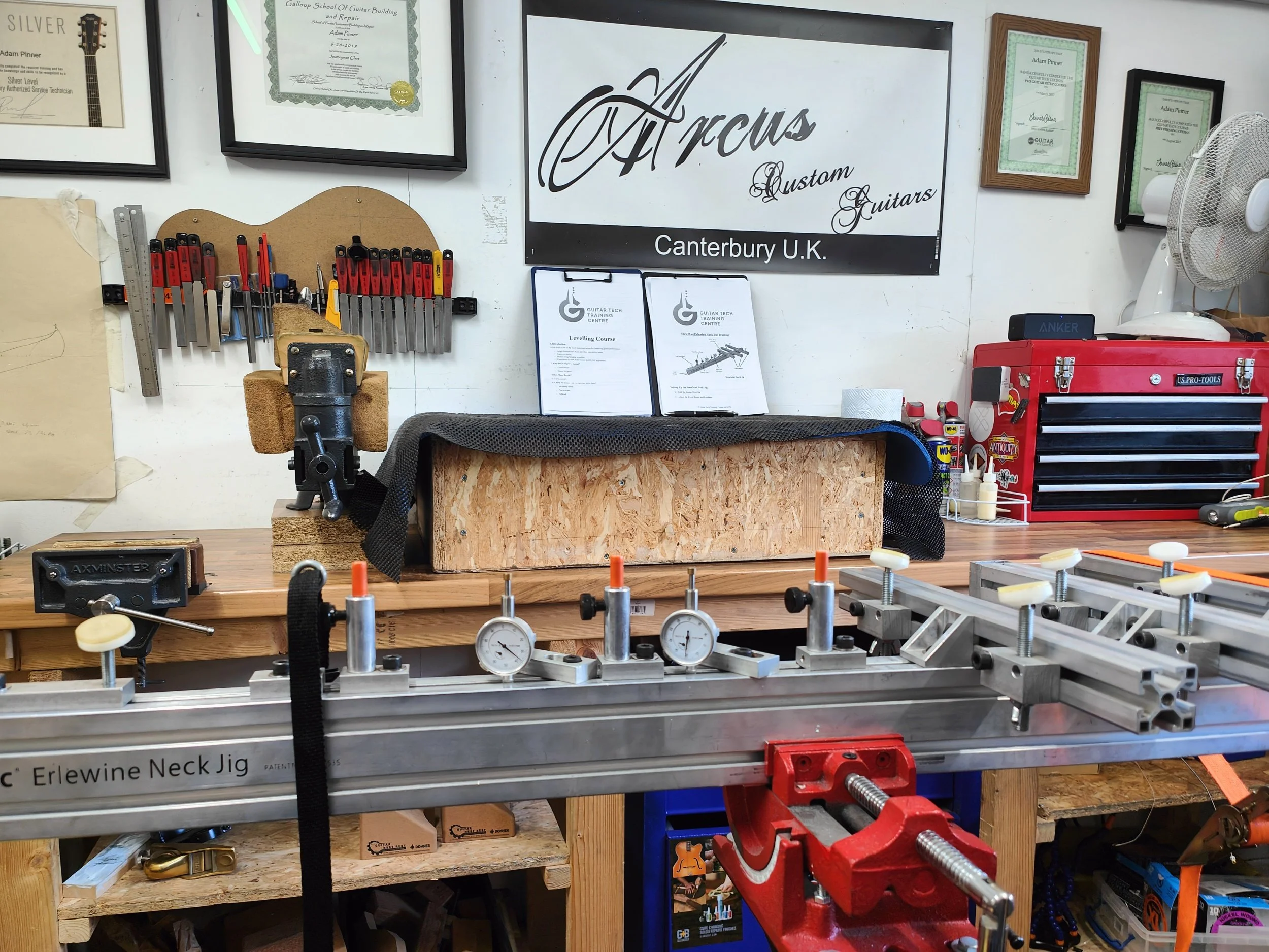 Courses are at Arcus Guitars Workshop 