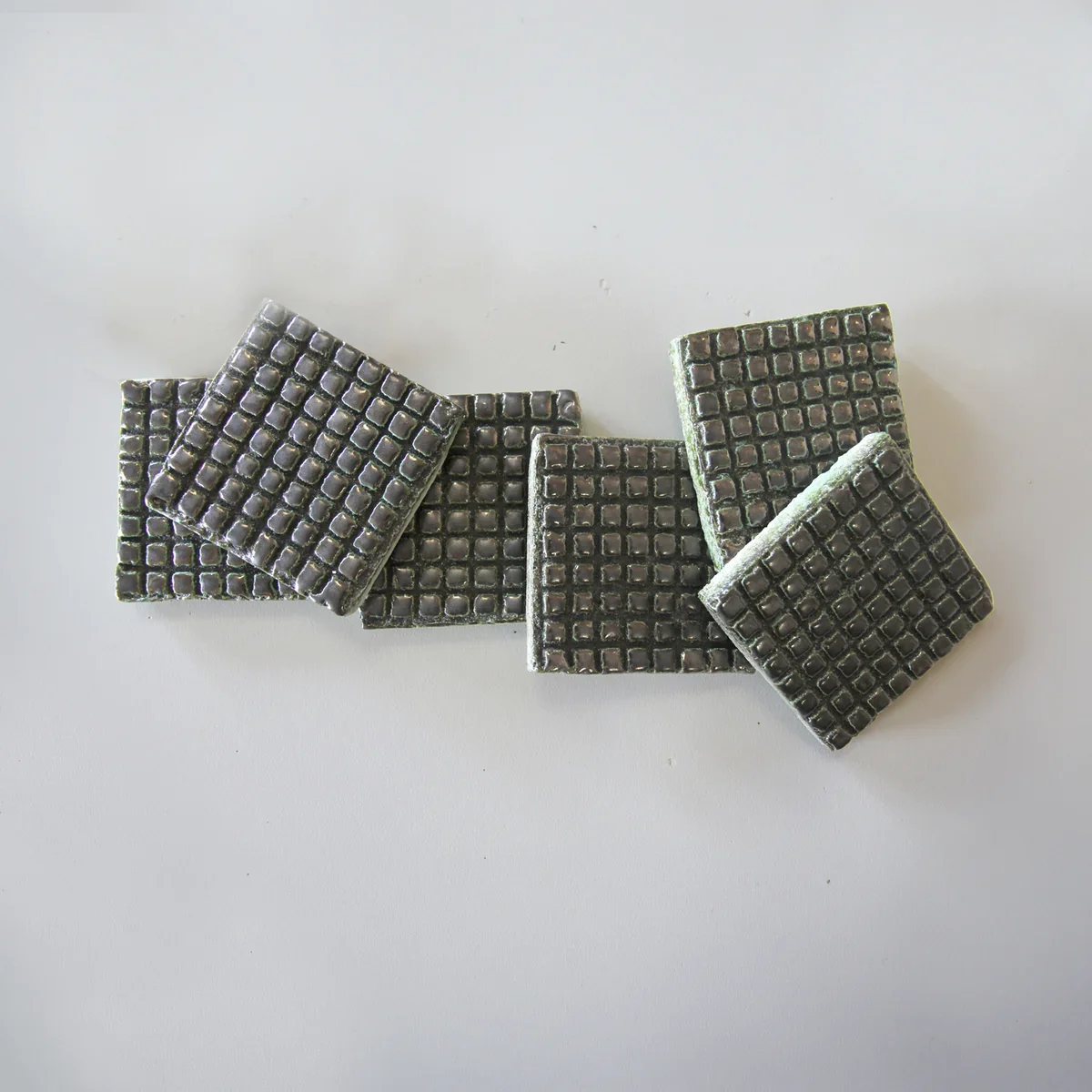 EZR1010Flaxa_stacked01.jpg.webp