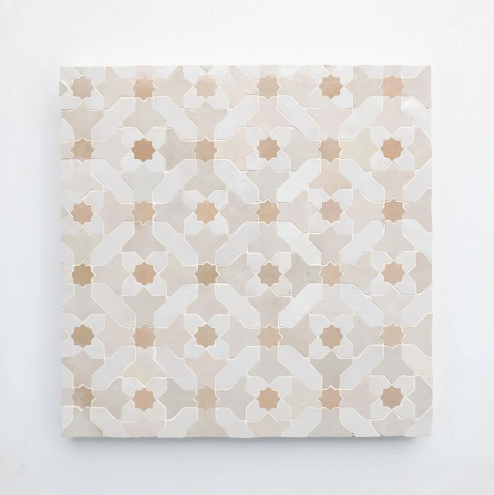 Beni Ansar in Dune Silk and White