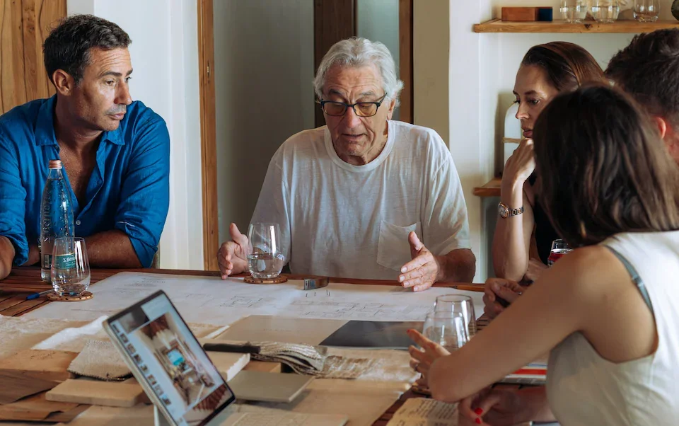 De Niro discusses plans with hotelier Daniel Shamoon,