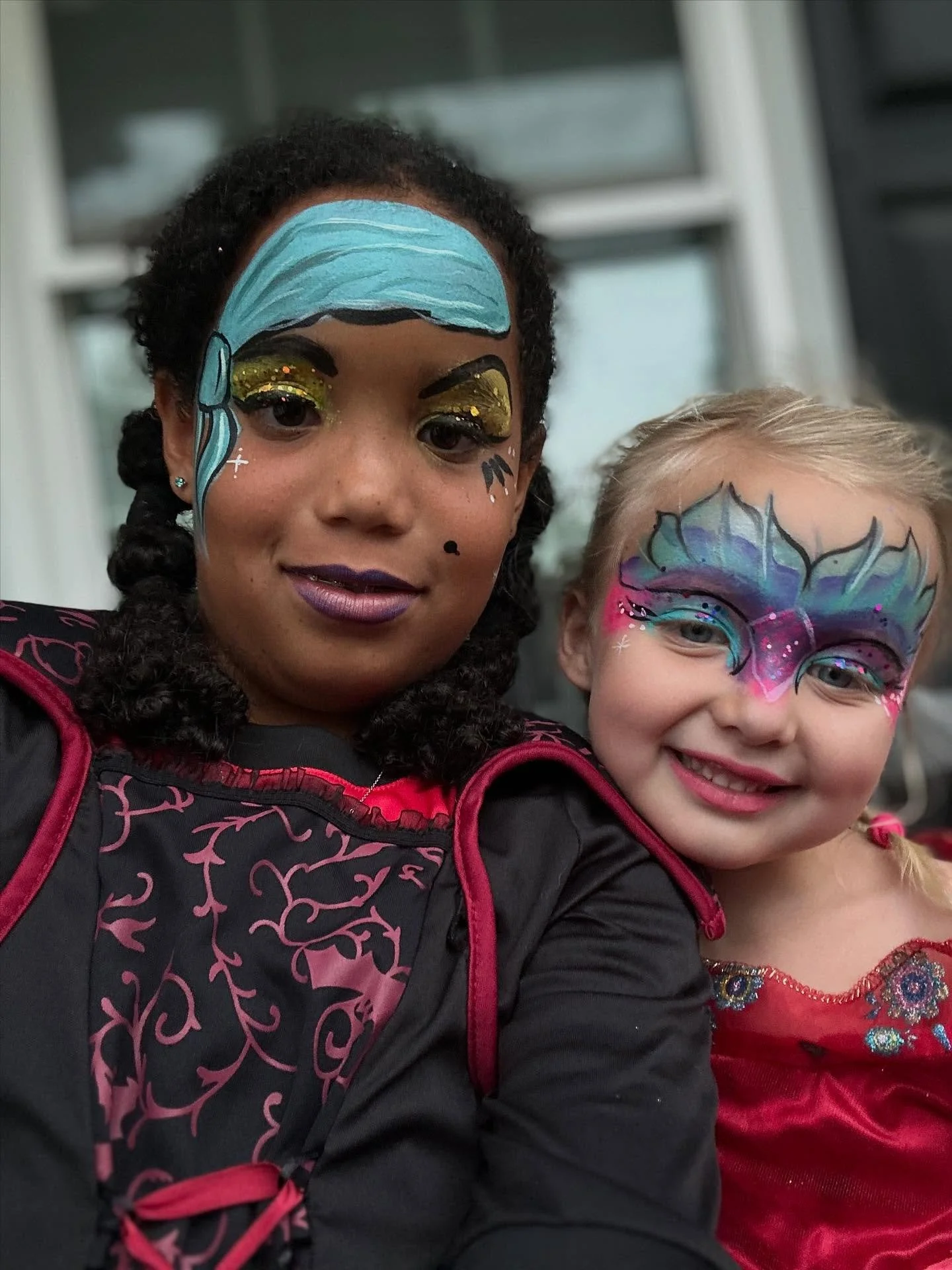 A pirate and a mermaid 🥰 
#dublinohio 
#facepainting