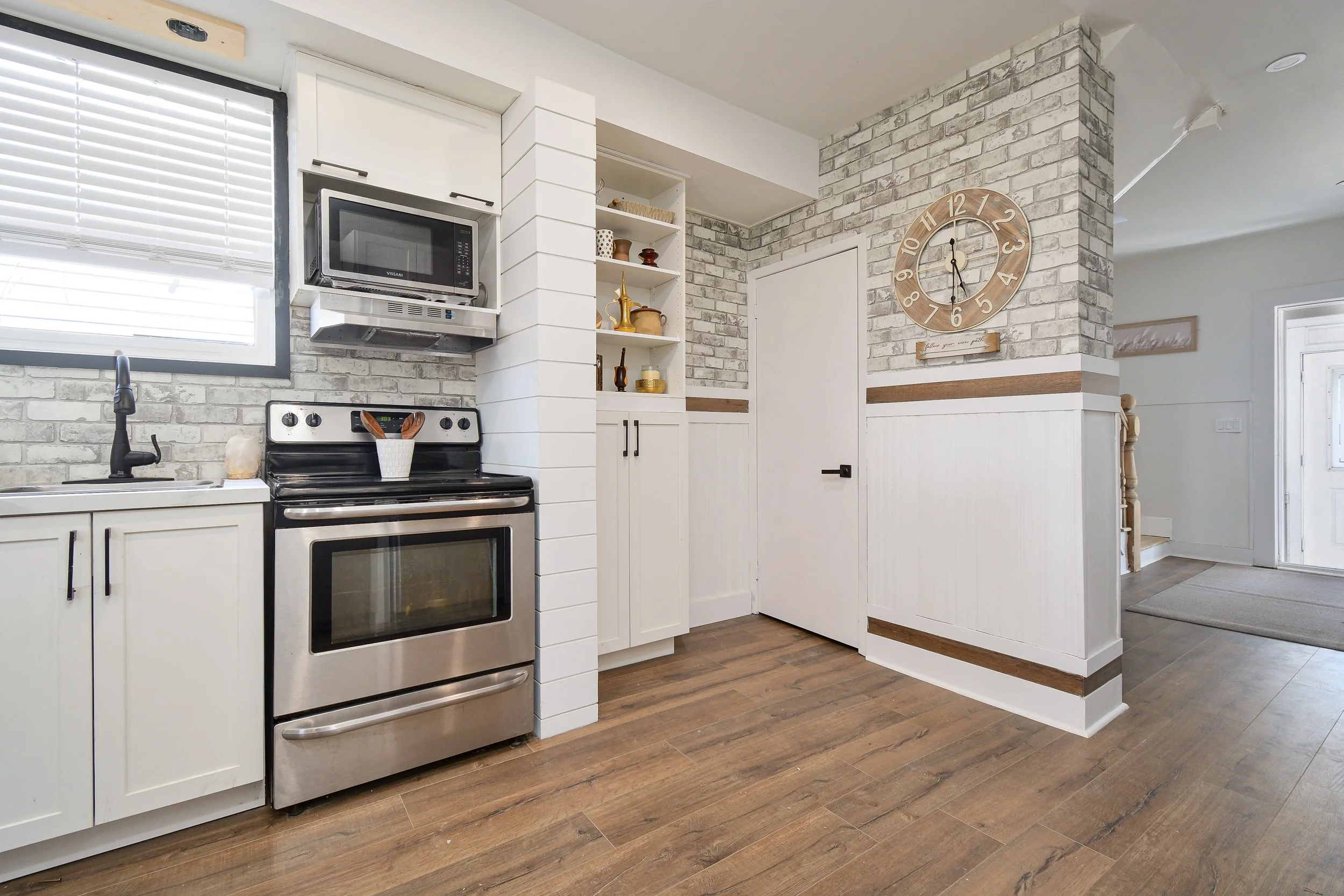 163 BROOKLAND-15.jpg
