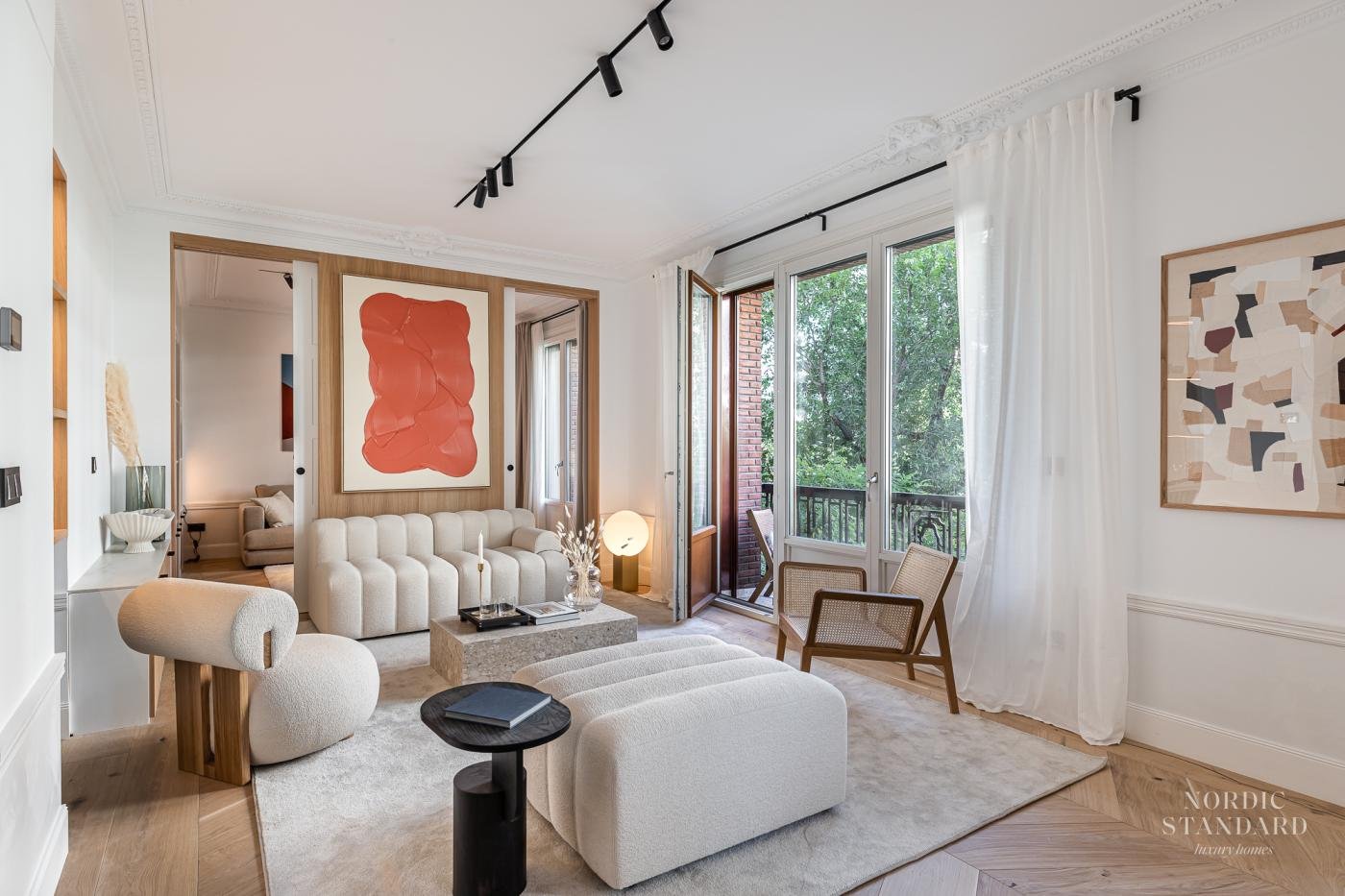 An image of the Float House.