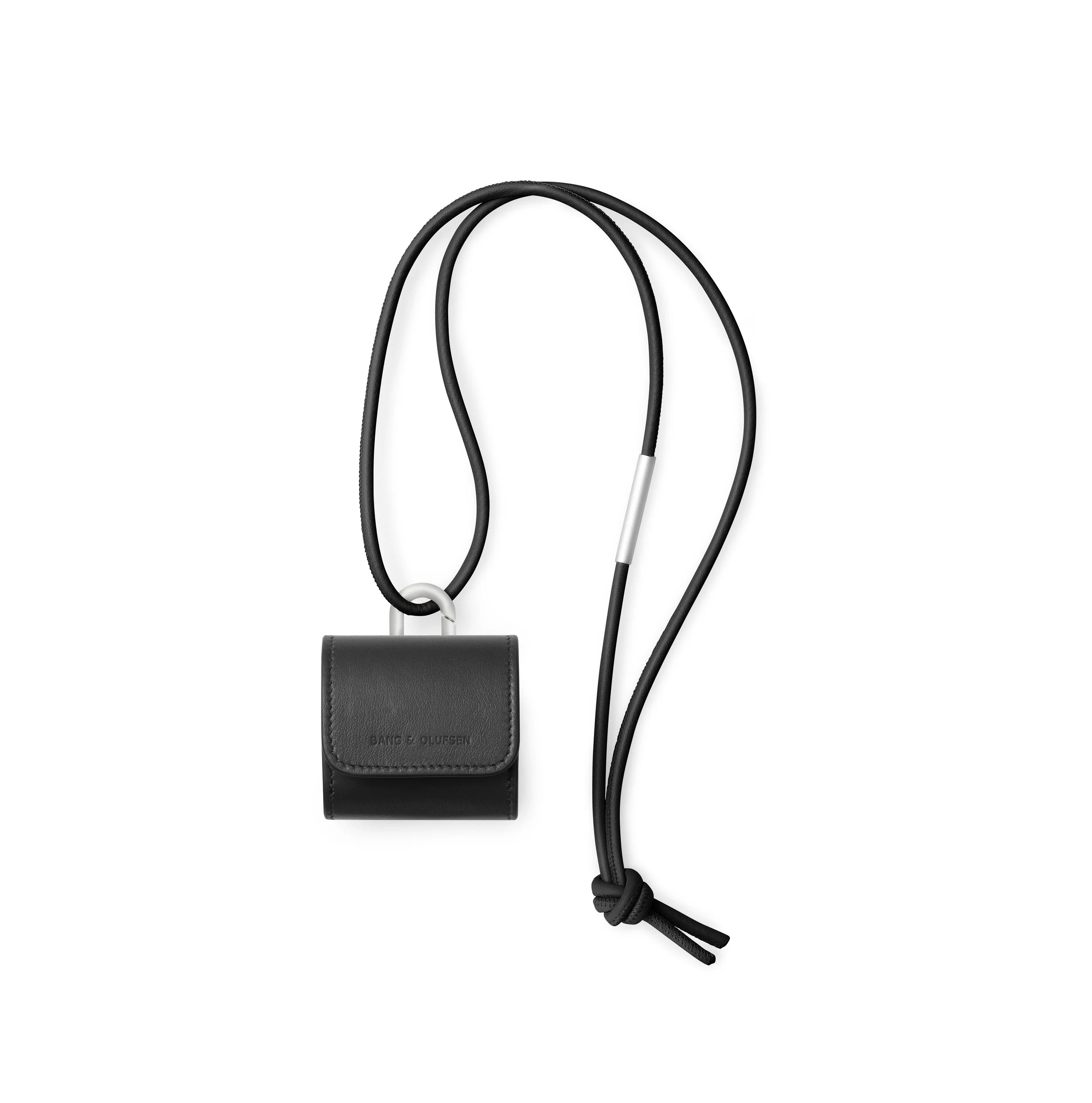Beo Grace Pouch Black 0001.jpg