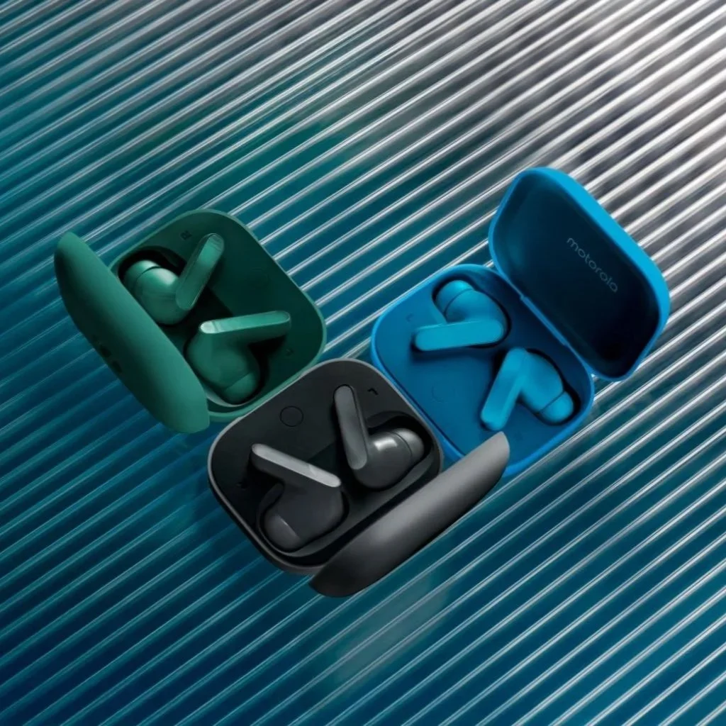 Moto Buds Bass Aim to Shake Up the Budget Earbud Market