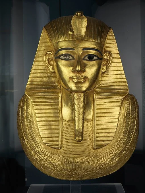 b-Maske-des-Psusennes-photo-Sandro-Vannini.jpg