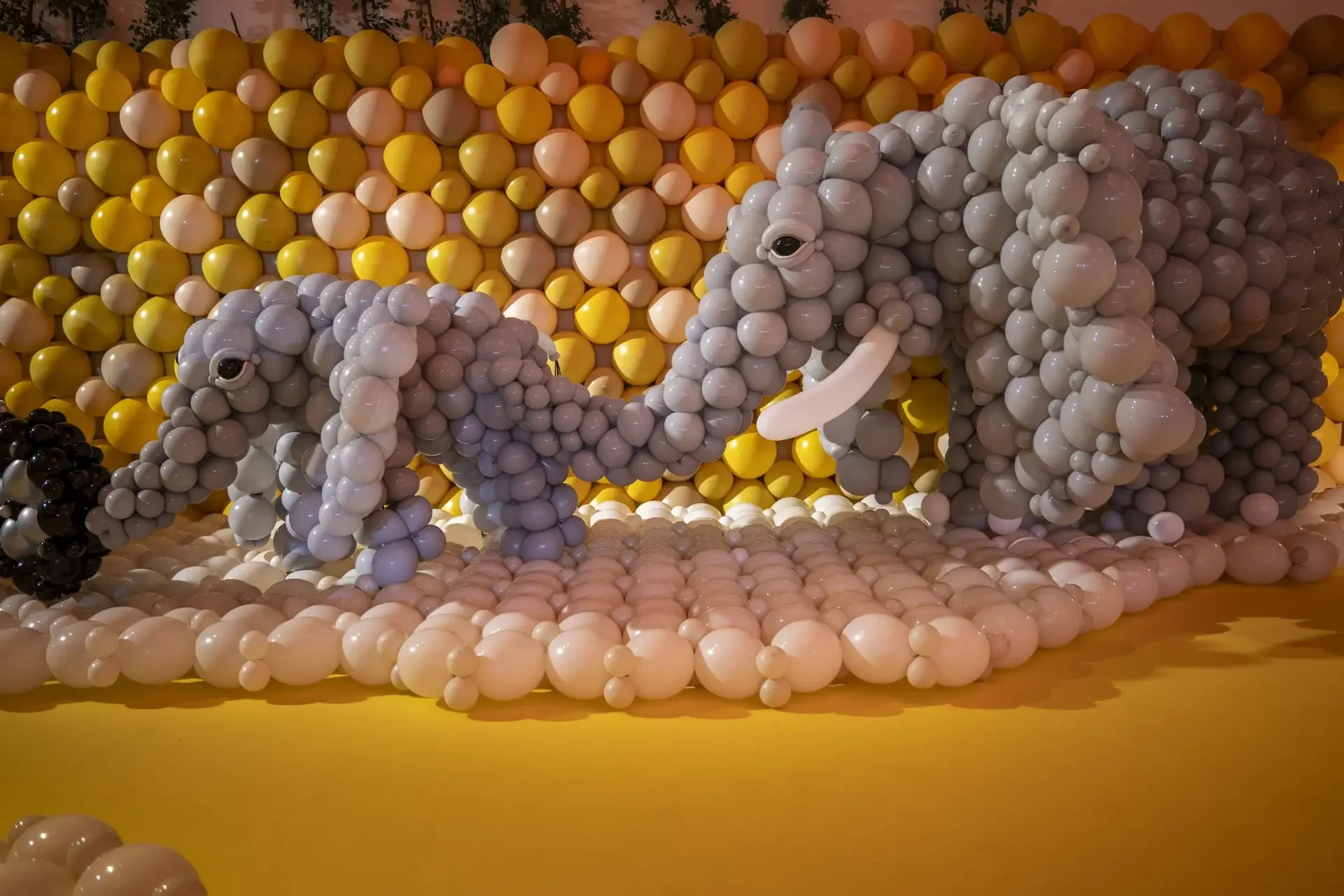 Pressefotos_Ausstellung-Luftballonwelten-2025_055-scaled.webp