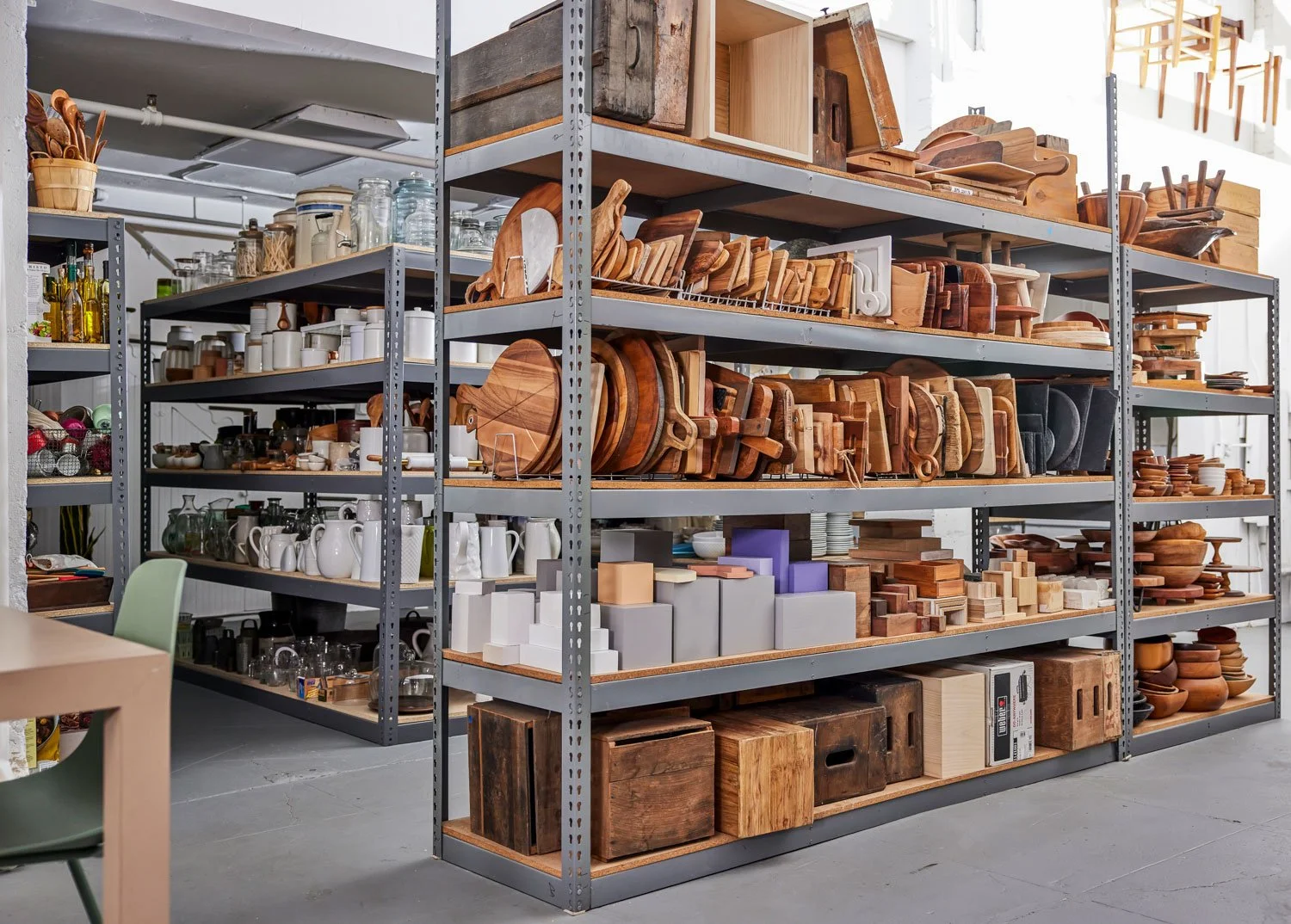 Tangerine-prop-shop-studio-props-wood-cutting-boards.jpg