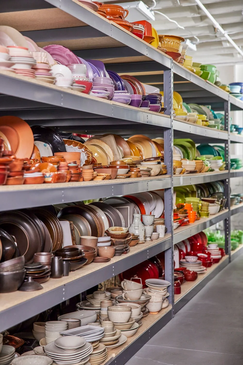 Tangerine-prop-shop-studio-prop-ceramic-shelves.jpg