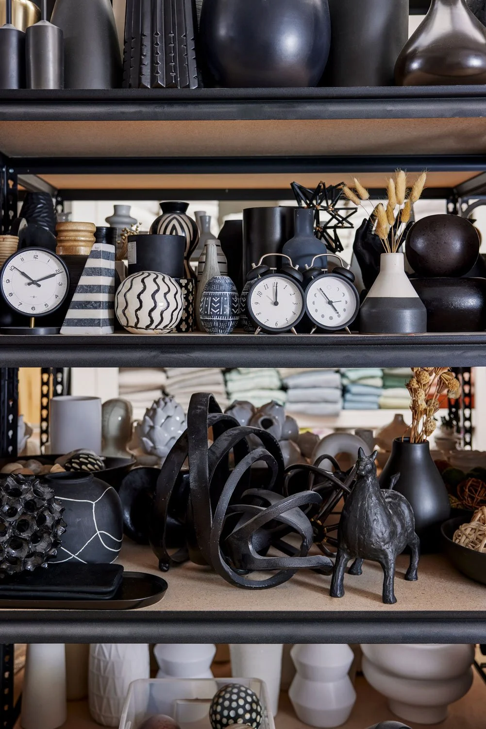 Tangerine-prop-shop-studio-props-black.jpg