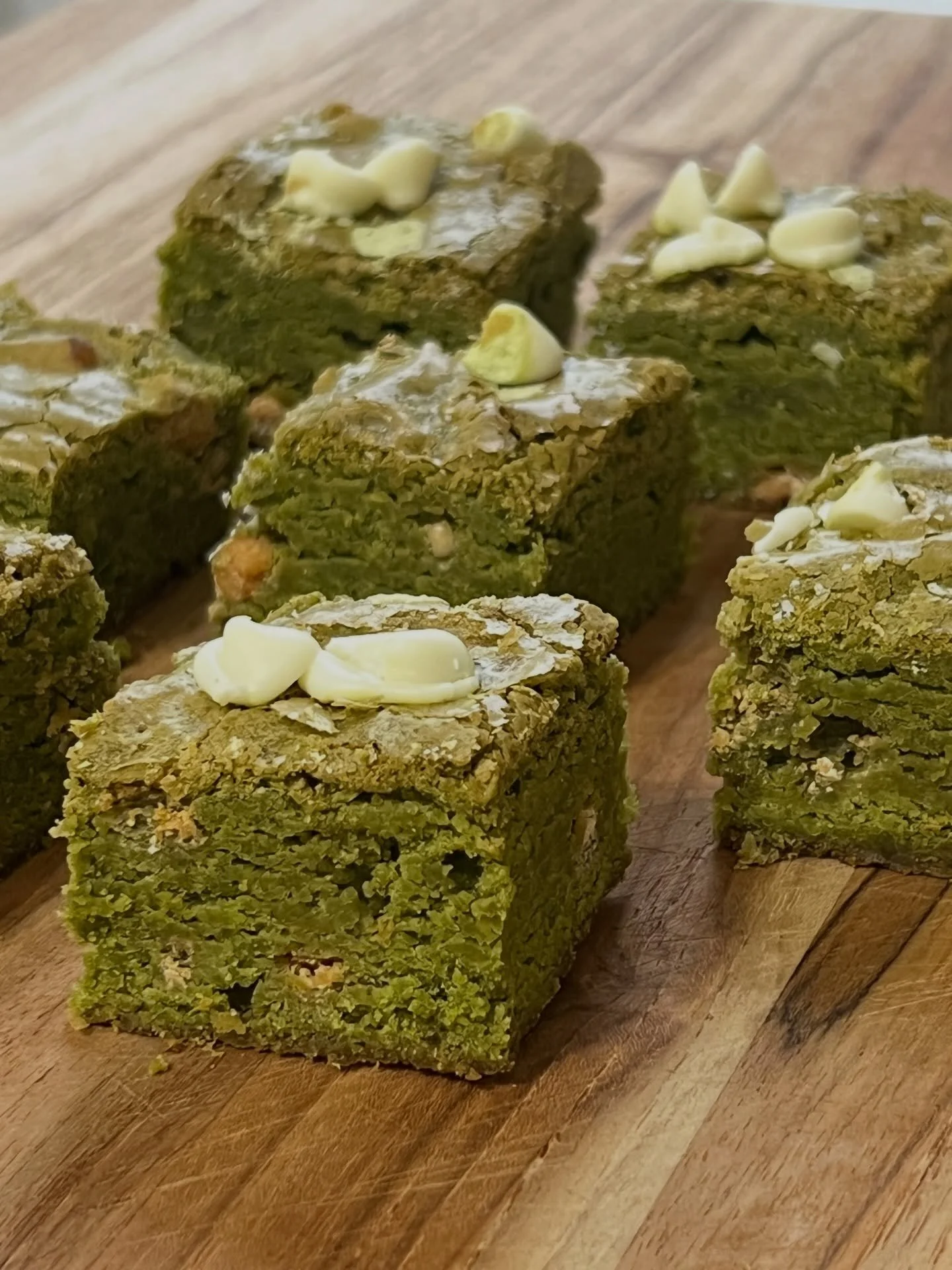 These fudgy matcha white chocolate blondies paired so well with @zero.proofrequired&rsquo;s lychee spritz at the @flourchildsociety launch 💚