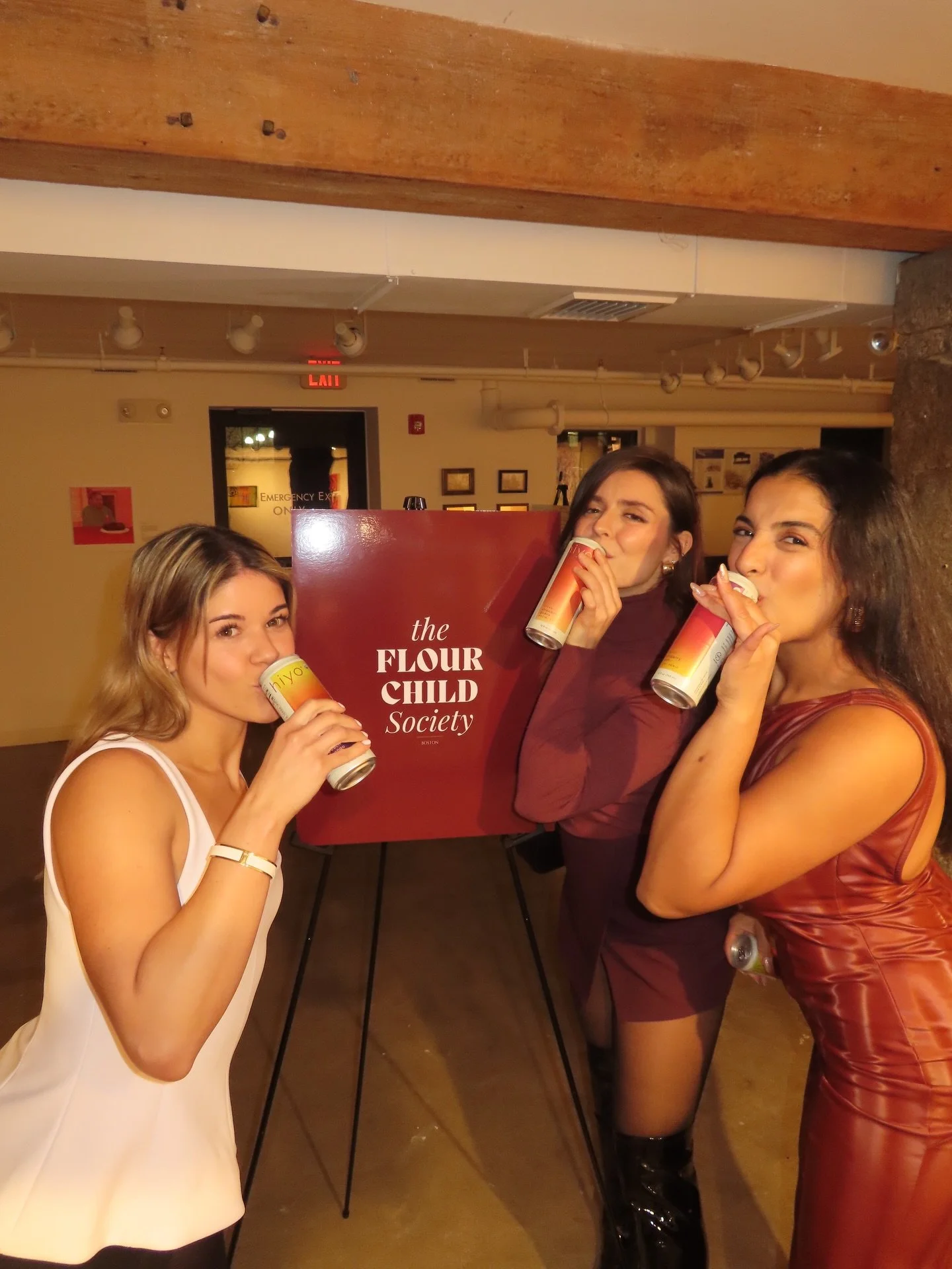 The New Year Reset was EVERYTHING ❤️ Shoutout to the society babes who came with the best energy to have a fabulous launch night with us!!!! 
-
@artpcgboston beautiful venue
@zero.proofrequired mocktail master 
@drinkghia @drinkhiyo @bombas @flourchi