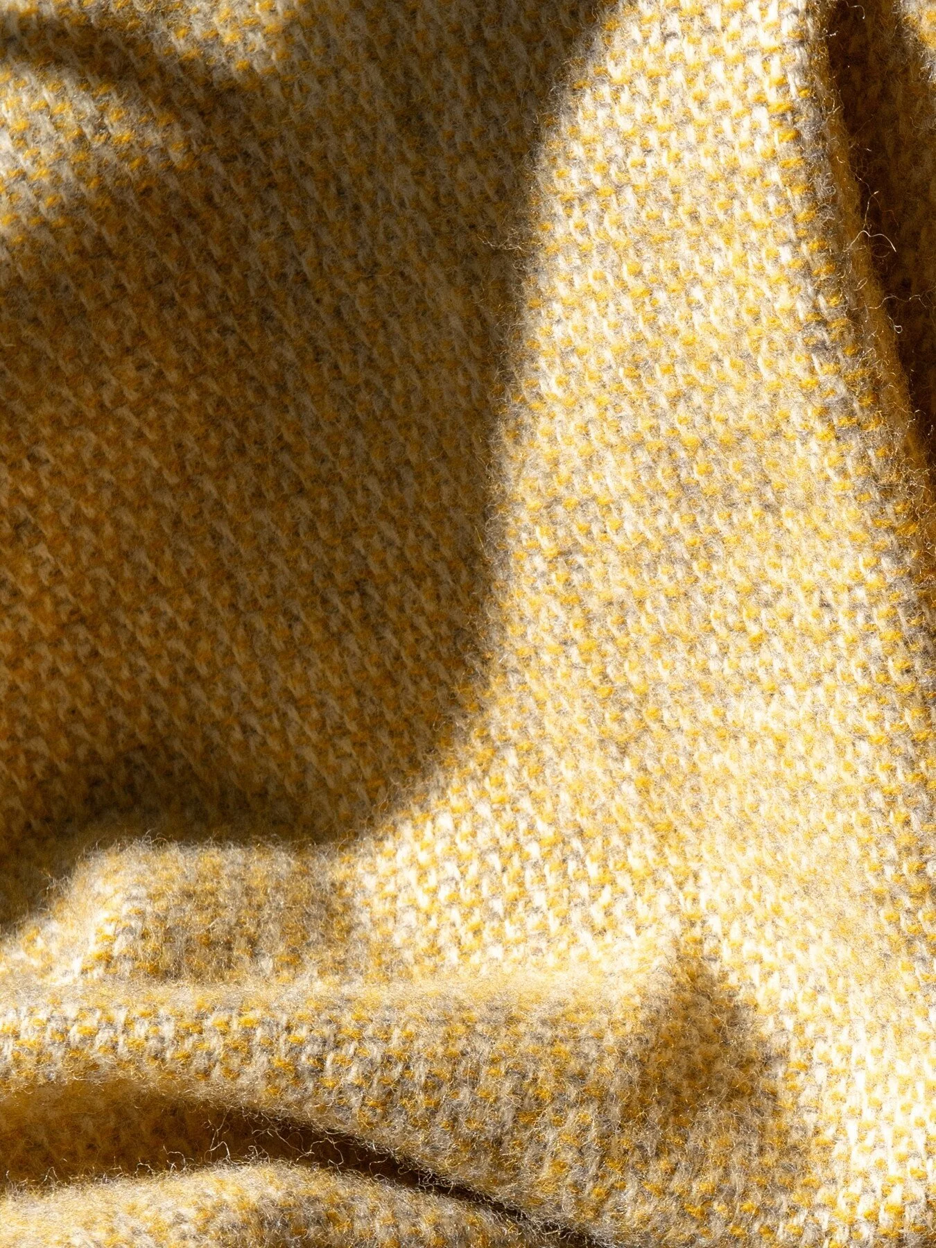 plaid_Illusion_jaune_détail.jpg
