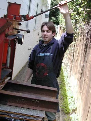 Step 7. Pumping the pressure up	